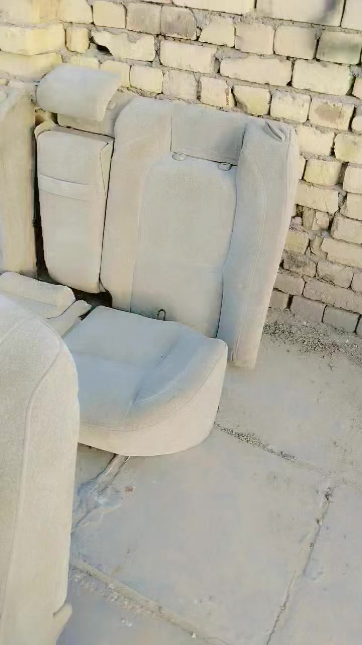 سلام وعليكم كشنات للبيع نضاف كلش مكاني ناصريه مركز الشراي يتصل مال ملكه ***********
