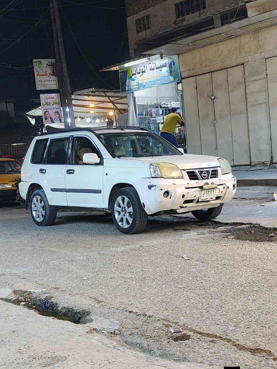 يا الله جمعة مباركة اخوان  من بعد أذن الادمن نيسان اكس تريل موديل ٢٠٠٣ بغداد السيارة 
يرادلهة ترتيب خارجي دعائية أمامية صبغ والخلفية تكعيد  والجاملغ الباغة  
تصليح فايبر كلاص 
 وعندي بعد دبل 
خلفي ذاب دهن هم ميسوة ينذكر بس للتوضيح 
تراي وين اطيب روحك توكل 
امان الله بس بانزين وتوكل 
وهاذة رقمي *********** مكاني بغداد الدورة
