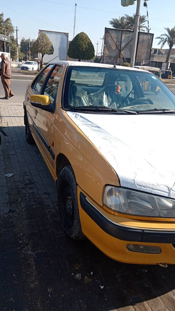 السلام عليكم بيجو بارص موديل 2011 مكينة وكير مكفولات كهربائيات كلهة شغالة مكفولة تكم دواخل وكص حدادية جديدة عوزهة بس تخم تاير السعر 30 وبيهة مجال قليل بغداد مدينة الصدر ***********
