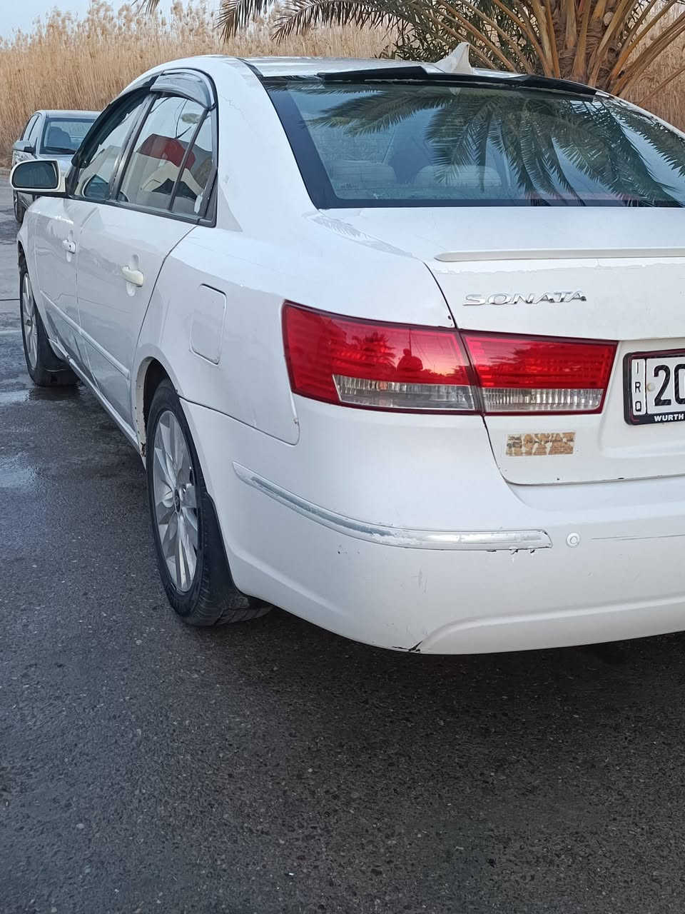 سلام عليكم
سوناته خليجي 2008
بسمي /راقم ديالى نكليزي؟ 
تئدفه تبريد ثلج 
تخم تاير  صدرمامي اخلفي جديد👍
كير مكينه اخير من الله👍
مصبوغه عام  
ربع ماتصرف عليهه 
مكان ديالى بلدروز؟                           ( سعر 88 ورقه💵) 
رقمي***********
