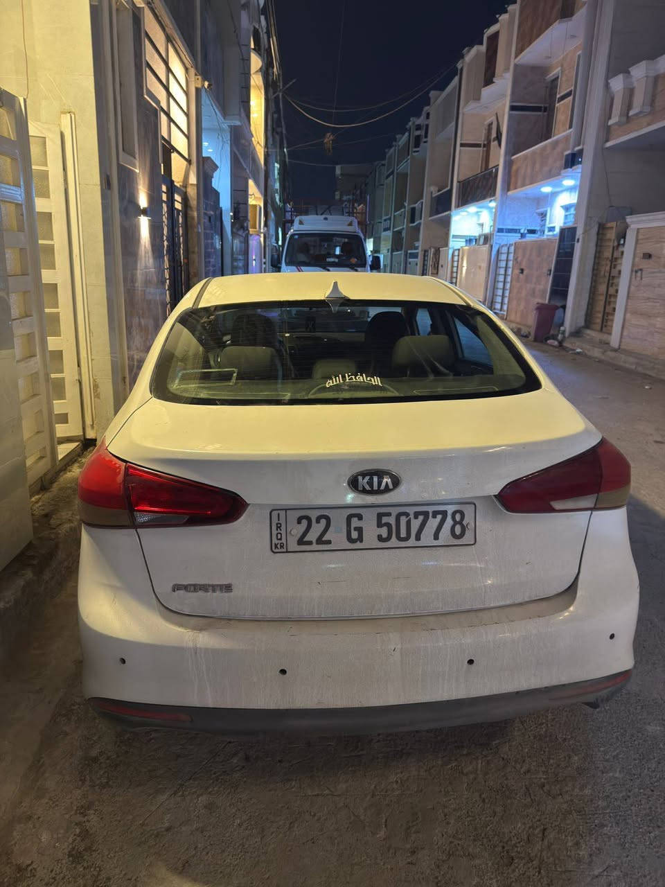 السلام عليكم 
فورتي للبيع موديل 2017 

مكينة 2000 دوش حادثها مثل ماوضح بالصور فقط دعاميه باامريكا بالعراق اكو ملاحظات بسيطة ملاحظة ماعندي سونار 

صار عندي عته بالنمره الاولى بالجديد مصار اسبوع 
مكينة ناعمه ترايها وين متحب 

رقم اربيل دولي سنوية نافذة لحد 2030 

مواصفات العاديه شادلها شاشه وكامره 

ماشيه 207 الف مايل 

السعر 115 وبي مجال كلش بسيط للاتصال او الاستفسار متواجد واتساب 

مكاني بغداد حي الجهاد صاحب السياره في الحله الاسكندرية

***********
***********
