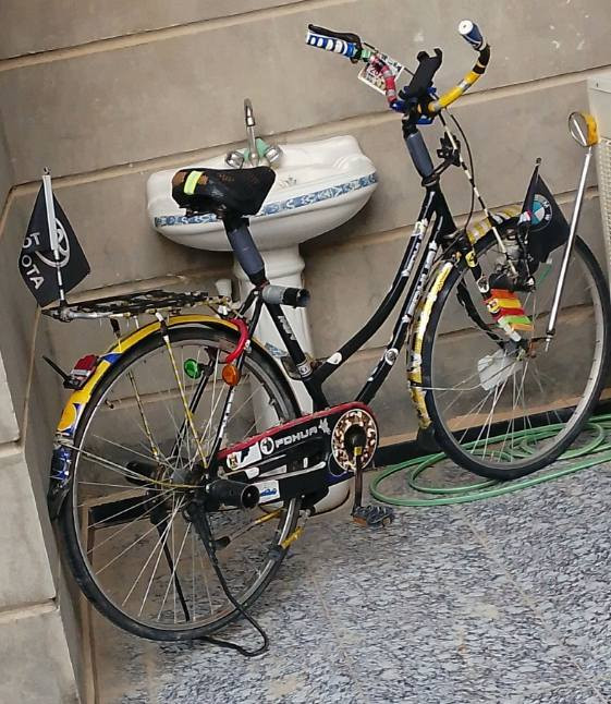 السلام عليكم بايسكل للبيع ما بي اي شي السعر اتصل ودلل ***********
