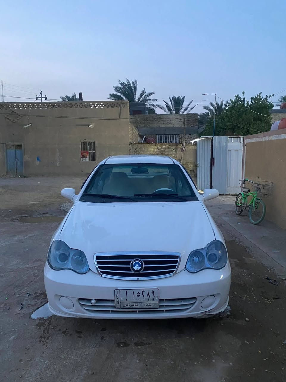 جيلي سي كي موديل 13 خصوصي ابيض رقم نجف الاشرف تحويل موباشر 
سياره على اخر حبايه كامله مكمله 
مصبوغ فقط احزام ملطقه خياسات وكله 
مكينه بيه فقط لاستيك ولف 3 دقائق وكطع 
كير مكفول زاد اكلج جديد
حداديه اماميه جديده 
حداديه خلفيه بيه نواقص بصيطه
كهربائي كله شغاله على ابلاد
سياره عاوزه تخم تأير 
عنوان سياره كربلاء المقدسة منطقه مقابيل حي العباس 
***********
اريد مراوس فقط
