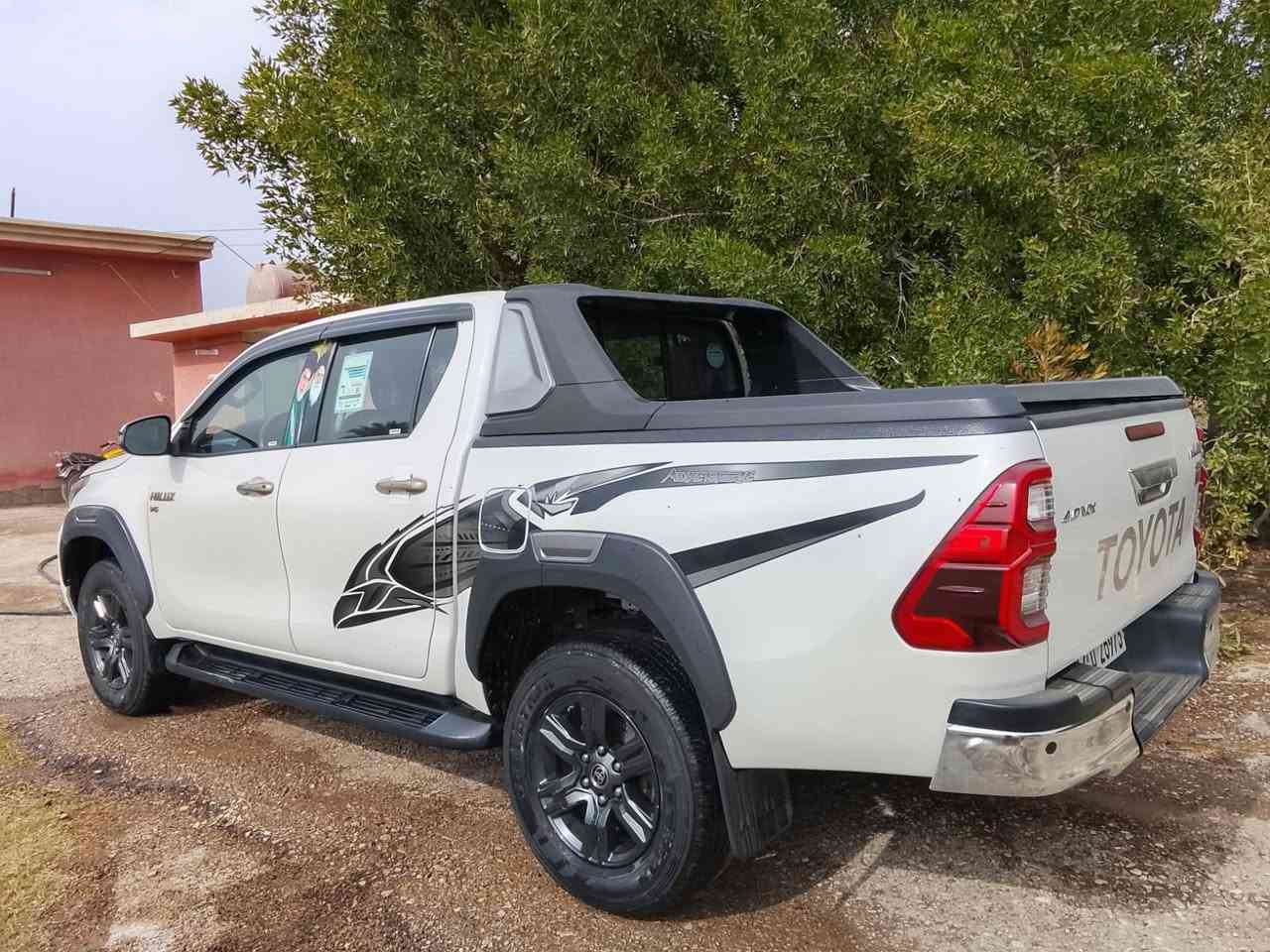 للبيع هايلوكس ٢٠٢٢ نهرو رقم اربيل سنويه مجدده لل٢٨ ماشيه ٨٥ كفاله عامه من كل شي سياره حلوه وجديده للإستفسار اتصال بلرقم *********** اتصل وبيك خير  وتدلل واسط الكوت
