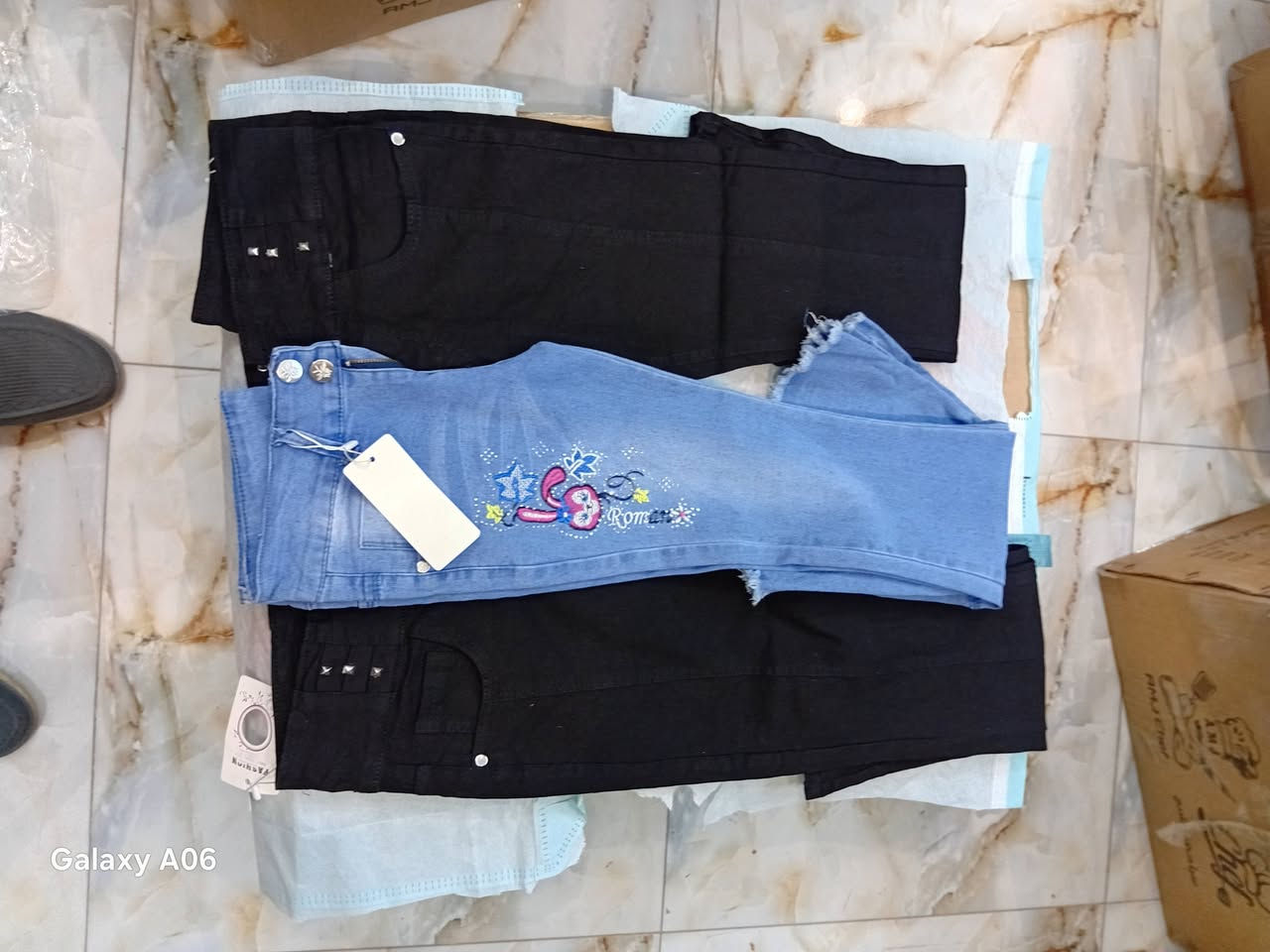 تنزيلات تنزيلات نار 
اي قطعة داخل منشور ب ٥٠٠٠

العنوان :-  ديالى ..المقدادية.حي معلمين ..شارع عريض..شارع مجمع دينار 
مجمع الغدير الطبي....
صفحتنا على الانستكرام. pala_shop1


**إذا كنت صاحب هذا الإعلان وتريد حذفه لأي سبب، رجاءا أرسل رسالة إلى الدعم الفني**