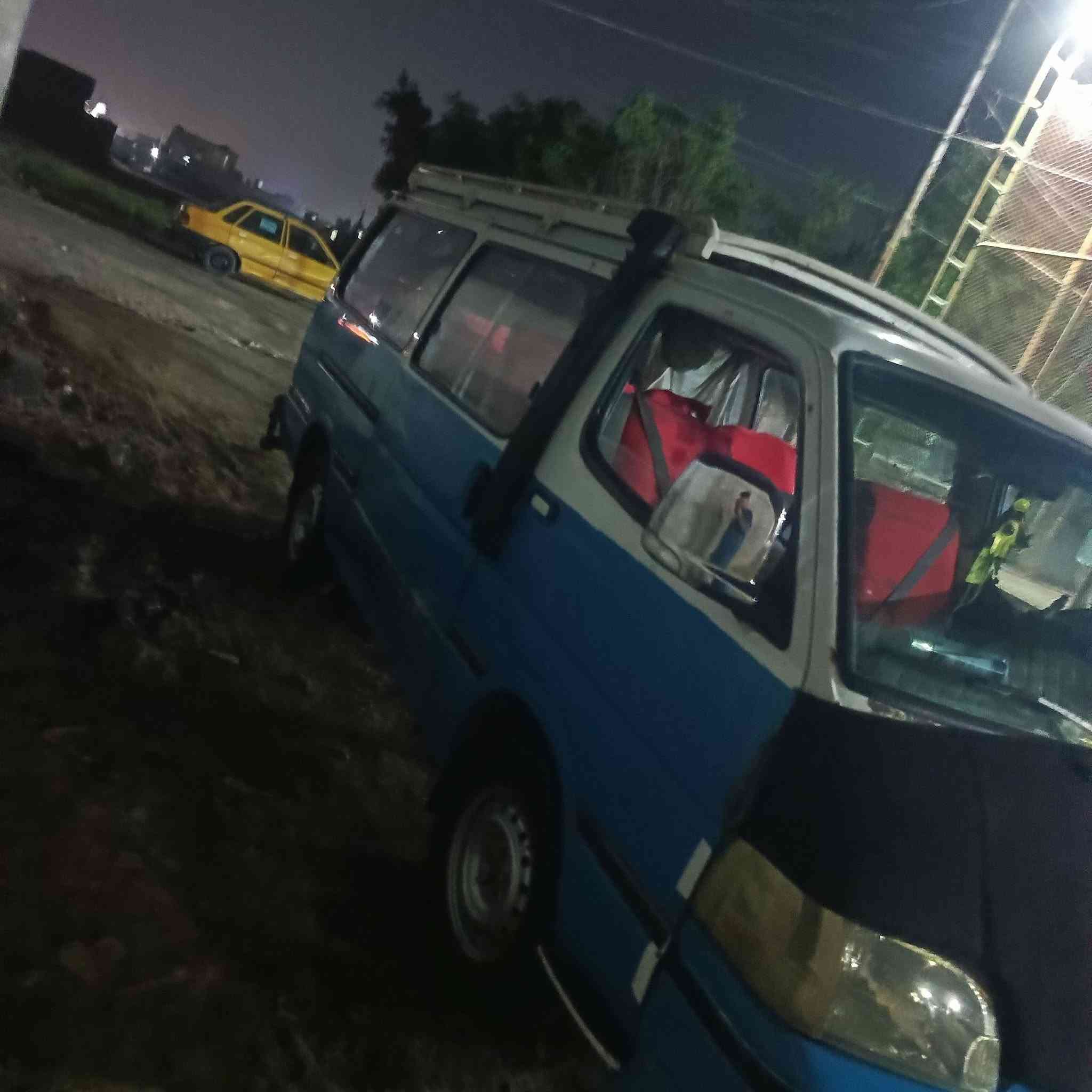 جنبي مديل 15 رقم بغداد انكليزي بسمي مكينه ثري واي يابني  ياالسعر 60 مكاني بغداد مدينه الصدر   رقم ***********

