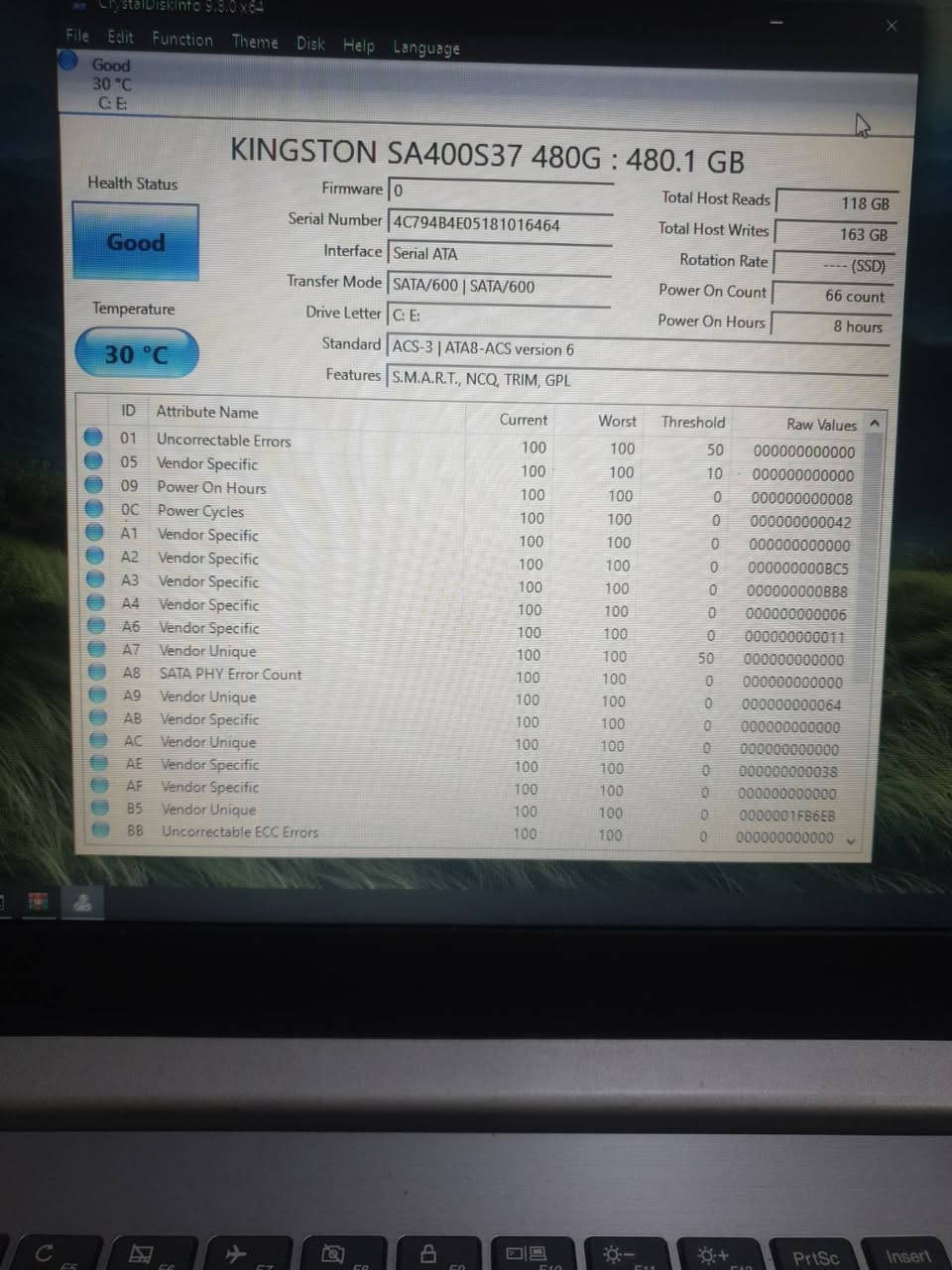 السلام عليكم 
Ssd  2.5 
45الف
Ram ddr3 8gb
30 الف توصيل موجود


**إذا كنت صاحب هذا الإعلان وتريد حذفه لأي سبب، رجاءا أرسل رسالة إلى الدعم الفني**
