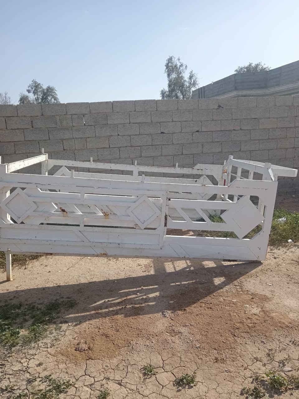 السلام عليكم لبيع محجر كيا بنكو السعر 250وبي مجال محجر نضيف انتصل وبيك خير وتدلل رقم الهاتف ***********
