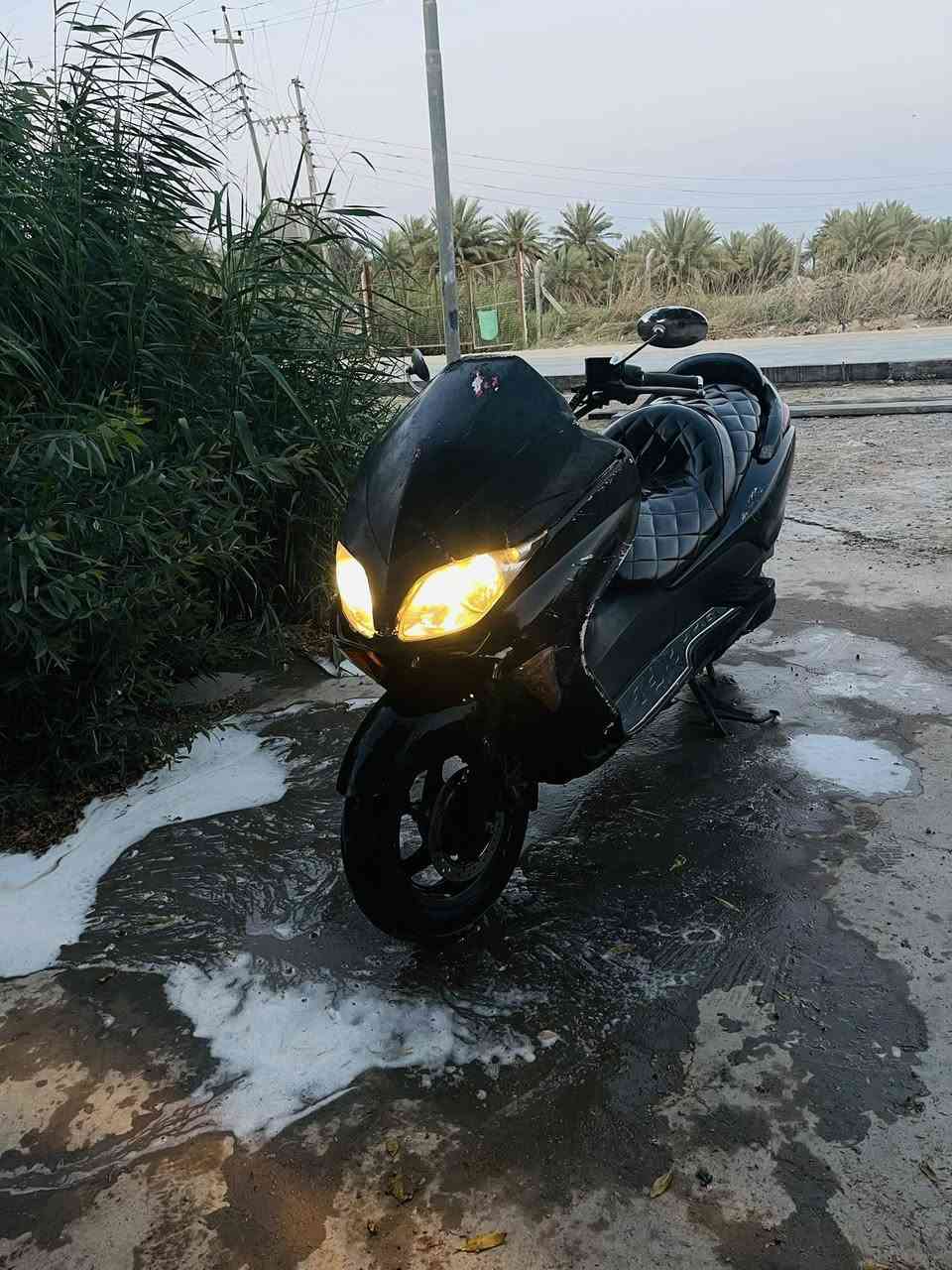 لبيع دراجه فورزه ٠٨دراجه فقط بصمه متفتتحح مكينه حاويهه برغي ما مفتوح بيهه بس بصمتتههه قفلت متتفتتح شراي يتصل مكان كوت ***********
