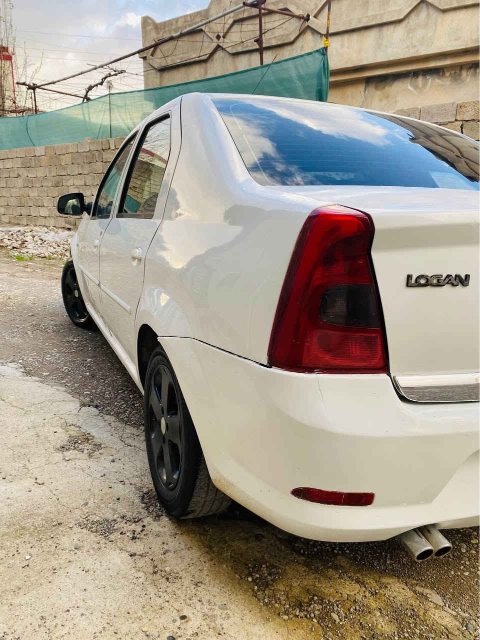 ڕینۆ داسیا ٢٠١٢
هەمو جیانی بەشەرتە ٢٥٠ی مەسررفی نیە
ئەوەلیات بەناو شەریكەیە
گئرومەكینەو كارەبای بەشەرتە
گیر عادیە
*********** واتساپ
سحر ٣٢ مجالەكی كەم أربيل, العراق
