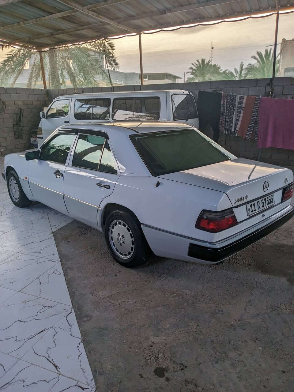 سلام عليكم مارسدس دب 90 للبيع فول مواصفات تبريد بيانو ستيرن كهرباء كشنات كهرباء سلايت طكتين برده خلفيه مكينه بلاد 300 لاتنقيص ولا تبخير كفاله من ضربه وصبغ وضع  الشركه ماشيه 300 بسمي رقم بغداد انكليزي السعر 88 رقم الهاتف 
*********** العنوان البصره قضاء المدينه بني منصور
