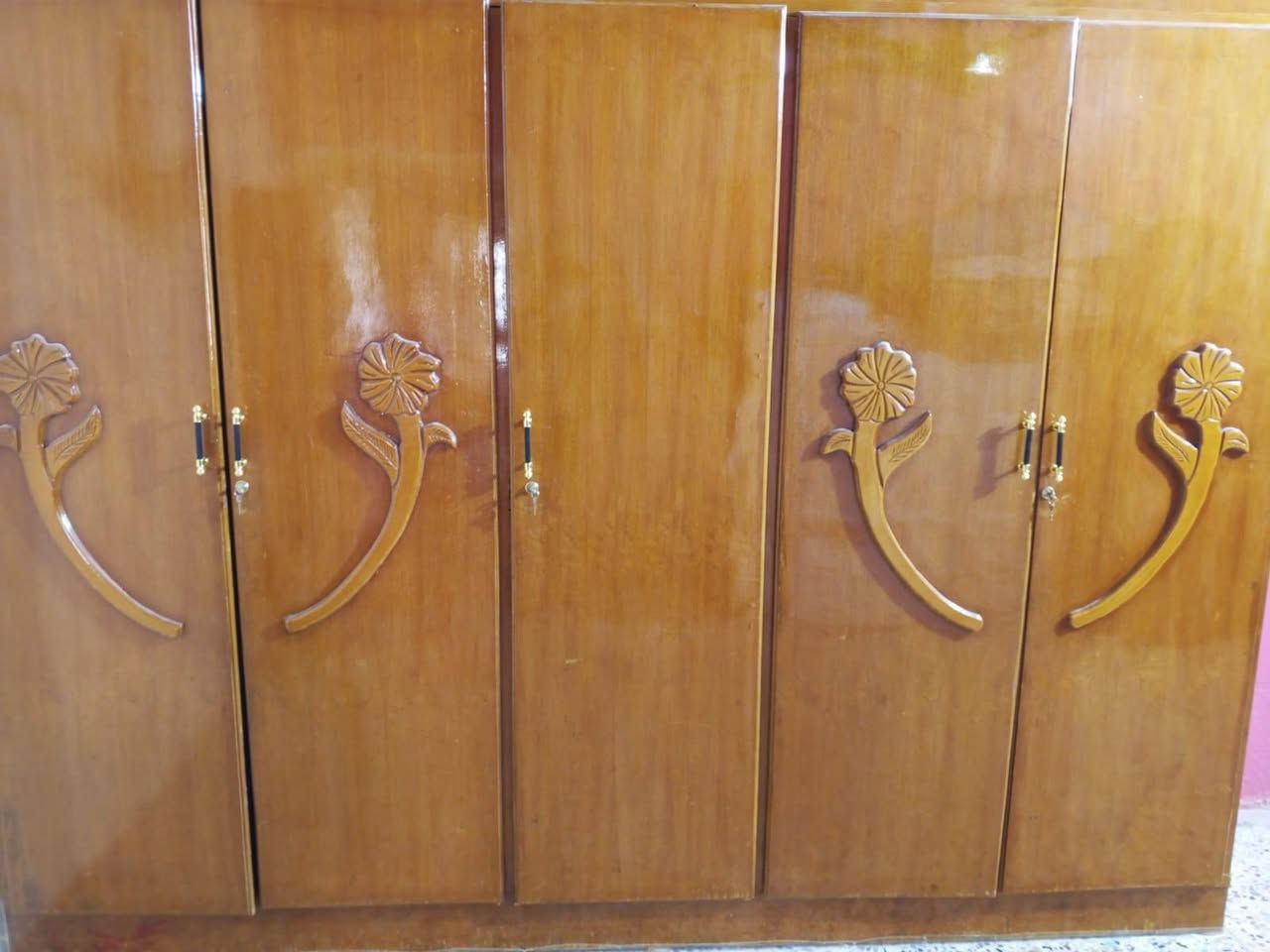 كنتور مستعمل للبيع
السعر 300 وبيه مجال لشراي 
المكان سوق الشيوخ


**إذا كنت صاحب هذا الإعلان وتريد حذفه لأي سبب، رجاءا أرسل رسالة إلى الدعم الفني**