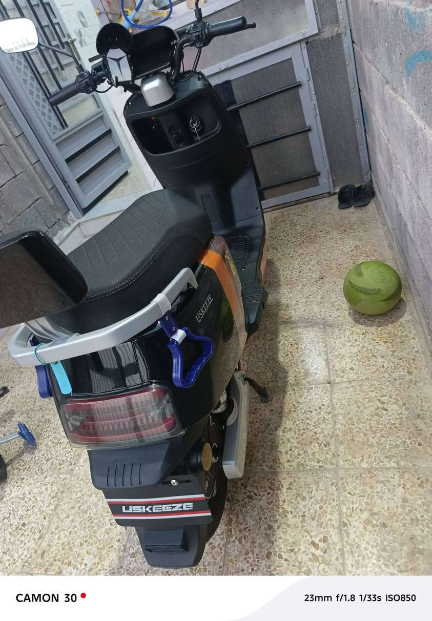 ماطور شحن للبيع ملف 3000 السهر 700 وبي مجال شي قليل ح***********
