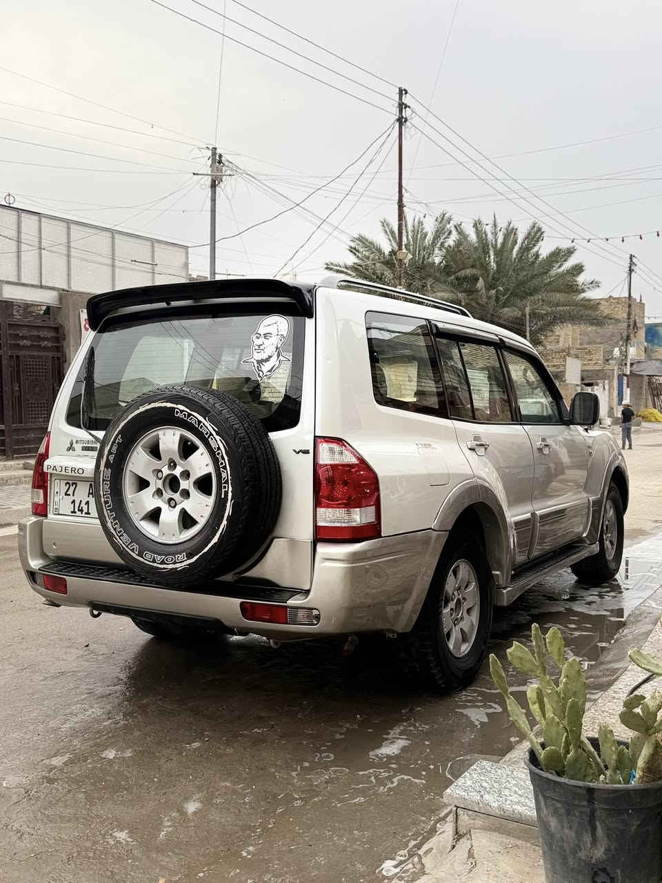 باجيرو 2005 رقم ميزه مشروع وطني بيه صبغ وزره سيار جاهزه عل اخير ٩٠بيه مجال حك جيه سياره حلوه نضيفه رقم ***********
