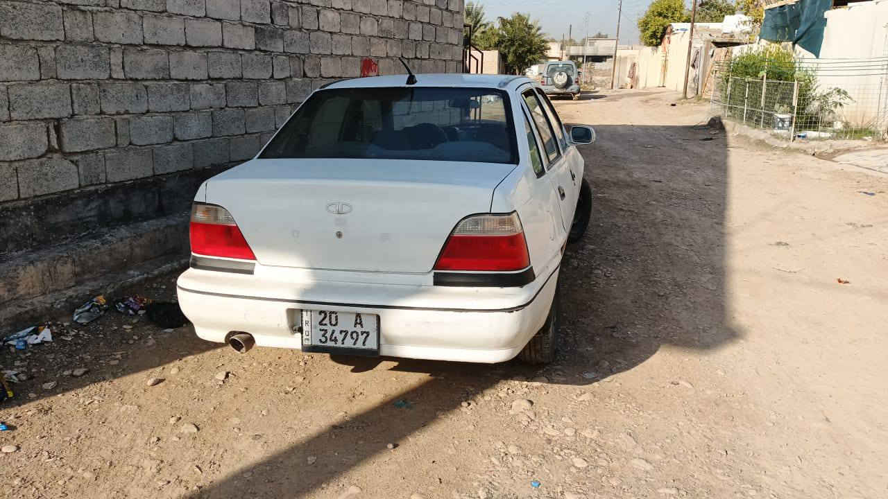 دايو سيلو اوتوماتيك كير ومحرك بلاد ومكفولات
سنويه بأسمي لل 27 هزه جديده 
داخل نضيف  
سعر 25 
***********
