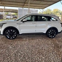 سورنتو ٢٠٢٥ • كفاله عامه • ماشيه ٣٠٠٠٠