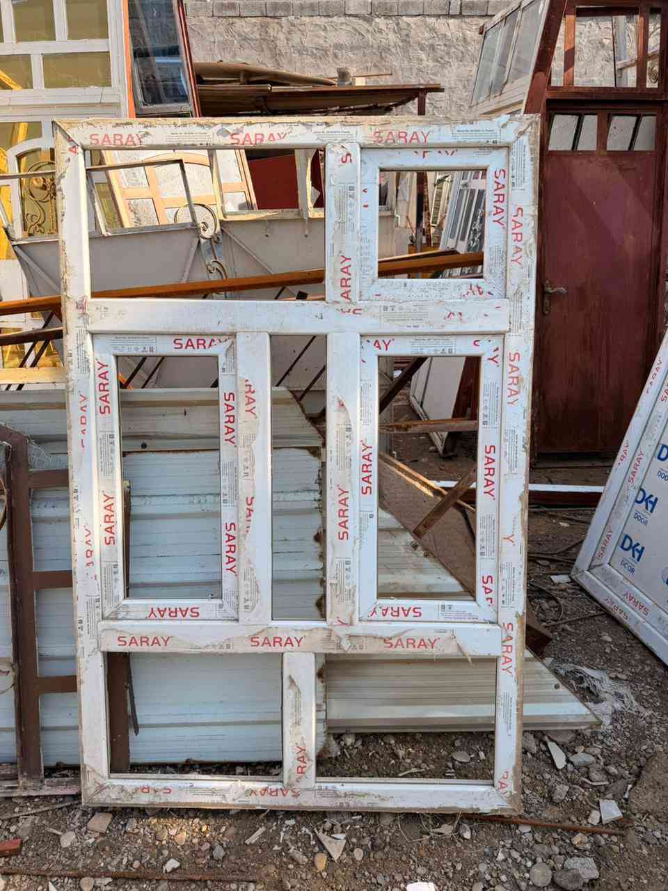 بعقوبة التحرير قرب المستوصف الجديد 

***********
