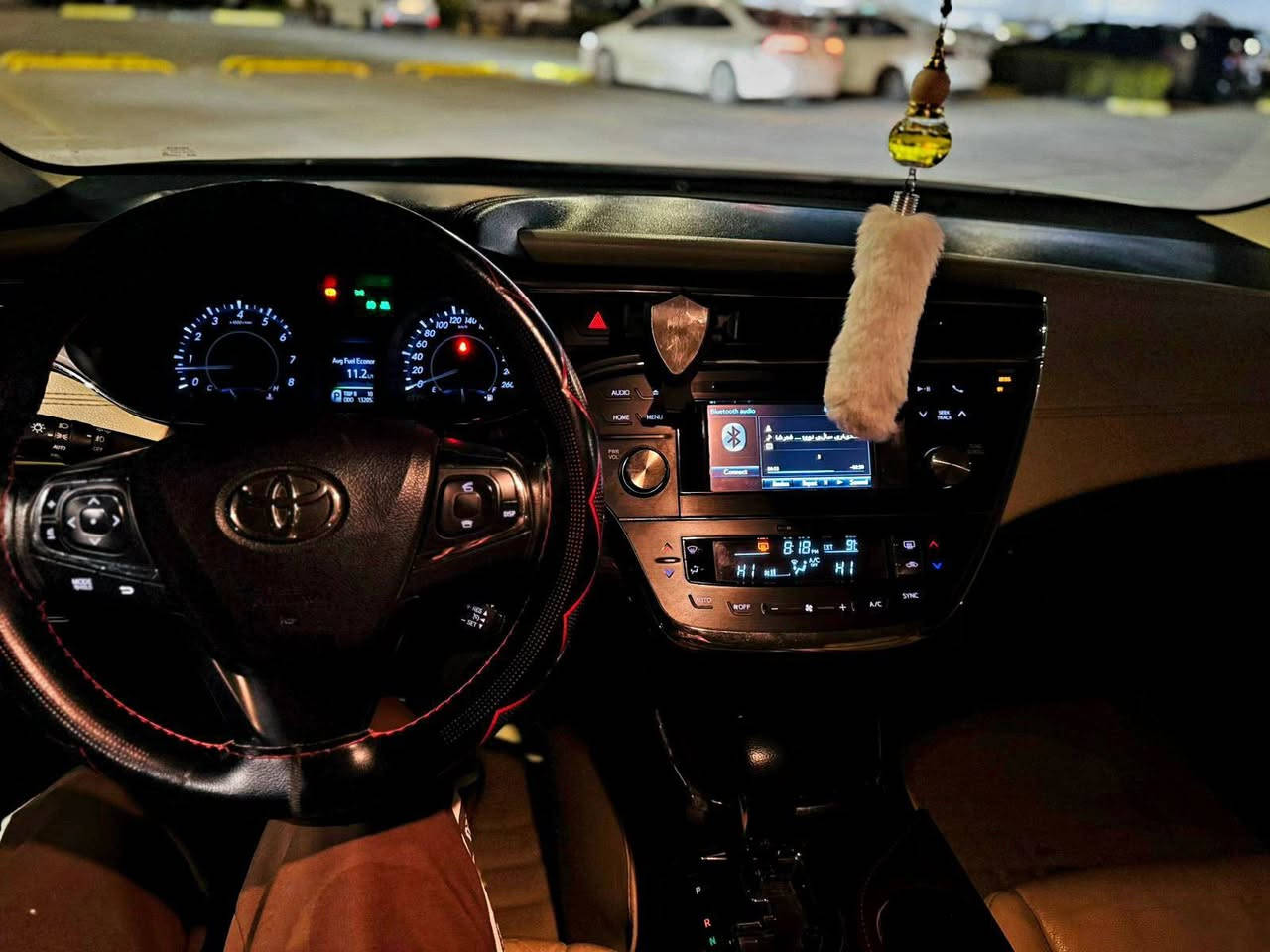 تۆیۆتا ئەڤەلۆن 2015 مواصفات   xle خلیجی  
یەک پارچە و پەڵەیەکی بۆیاخە چەمەلەغی دواوە بەشانەکەوە بۆیاخە و سەر سندووقەکەی  بێ ناوگرتن 
١٣٢ هەزار ڕۆشتووە کیلۆمەتر 
سەنەوی تازەیە  تایەی تازەیە 
کامل سێرڤسی بۆ کراوە 
   بێ سڵایت 

سعر لە کۆمێنت داوابکە ڕاستەخۆ بۆت دیت 📩 

گیرومەکینە بەشەرت زۆربەجوانی پاکی ماوە هیچ خەلەلیکی تیدا نییە 
شوێن سلێمانی 

ژمارەی خاوەنی 
***********
