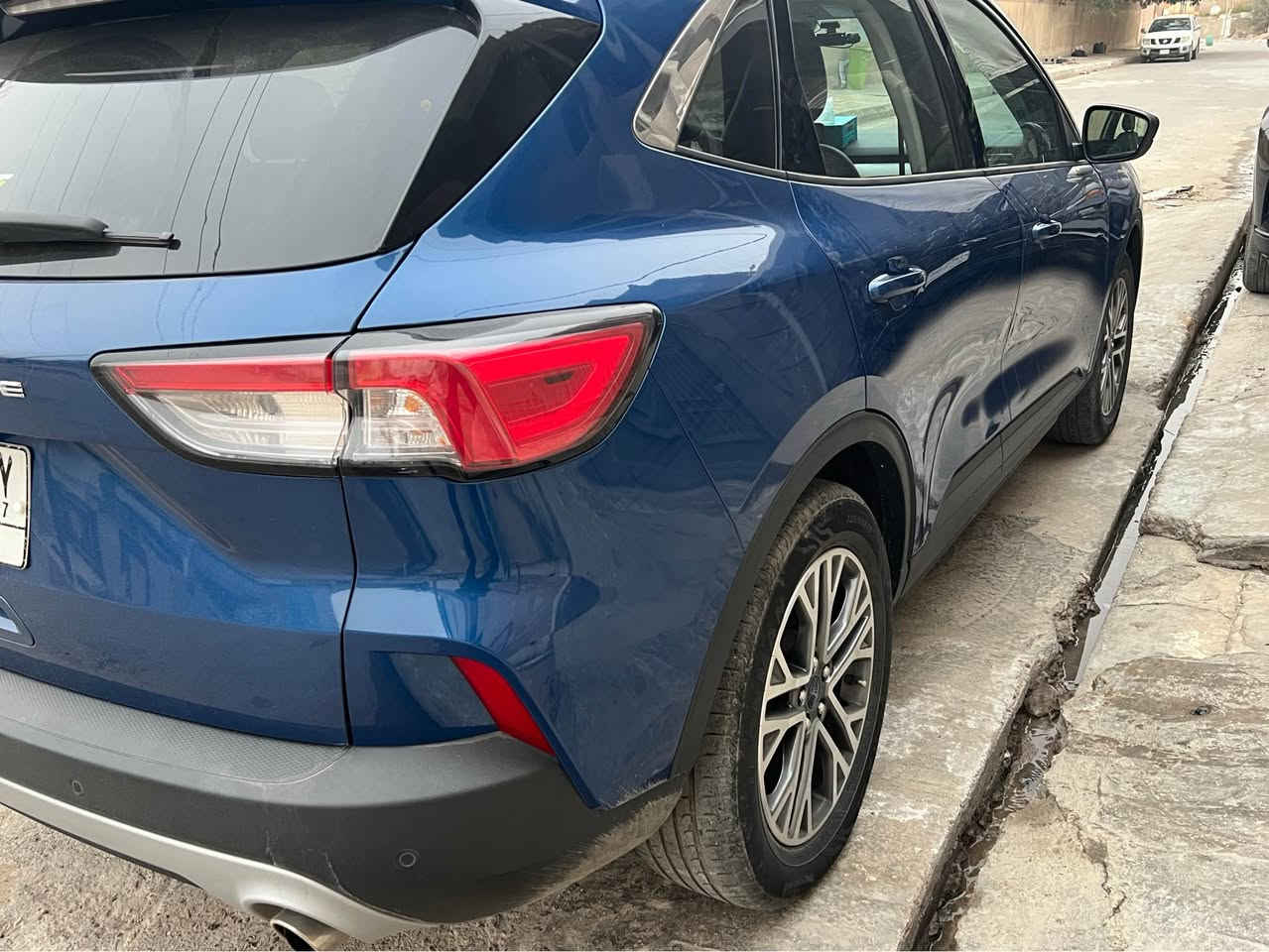 فورد سكيب 2022 محرك 1500 تيربو مواصفات (SEL) كشنات جلد صندوك كهرباء تشغيل عن بعد السيارة جديدة وما يحتاجلها اي مصرف رقم بغداد تحويل ثاني يوم بجم كبس حادثها جاملغ عكس السايق فقط معدل نفسه ومصبوغ وبالعراق صار تعديل بارد بالباب خلف السايق السعر 14200$ ومجالها بسيط  *********** الفلوجة, الأنبار
