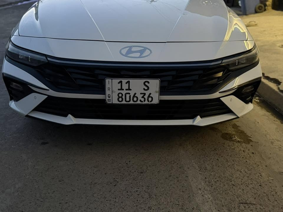 السلام عليكم النترا خليجي كوري موديل 24 بيها بارد بالباب الخلفي موضح بصوره وبيها رصعتين صغاروبيها بارد عل كد اصبعين بالهلال مال جاملغ الامامي   ماشيه 47 مكينه 2000 دوش فول مواصفات بيها شاشه اندوريد كير مكينه كله مكفول تخم تايرات جدد السياره اي نقص مابيها السعر 165 وبيها مجال قليل المكان بغداد السيديه الرقم ***********
