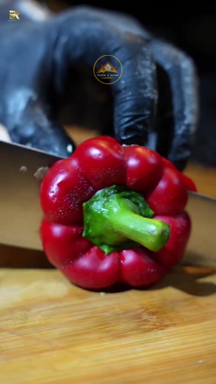 الطعم 🍕اللي يغيّر المود 🔥
من أول قطعة تحس بالفرق
بيتزا ك هاوس … نكهة ما تنوصف بس تنعاش 👌
جربها وخلي الحكم إلك 😋

📍 البصرة _ ياسين خريبط _ شارع السناتر 
مقابيل اعدادية السيدة نفيسة للبنات
*********** _ ***********
@إشارة 
_
_
_

🎬✨ خلي إعلانك يحچي عنك قبل لا تحچي أنت
تصوير احترافي • إخراج إبداعي • أفكار تخلي مشروعك يلمع
إذا تريد إعلان يوصل بقوة ويجذب الناس 📈
تواصل ويانا ونخلي شغلك يترند 🔥

📞 للحجز والاستفسار: ***********
#بيتزا #بيتزا_ايطالية #اكسبلور #اكلات_سريعه #سعد_الهاشمي
