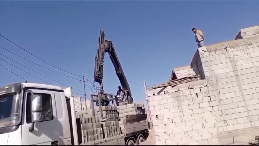يتوفر بلوك قلاب ثقيلة درجة اولى( الاسمنت 2كيلو)  العنوان الباوية سعر 1000بلوكة 450 مطروح بالمعمل بدون توصيل  ويوجد توصيل( بالرافعة او الوري)ب اسعار مناسبة جدا  ل كافة مناطق ديالى وبغداد 
للاستفسار ***********

