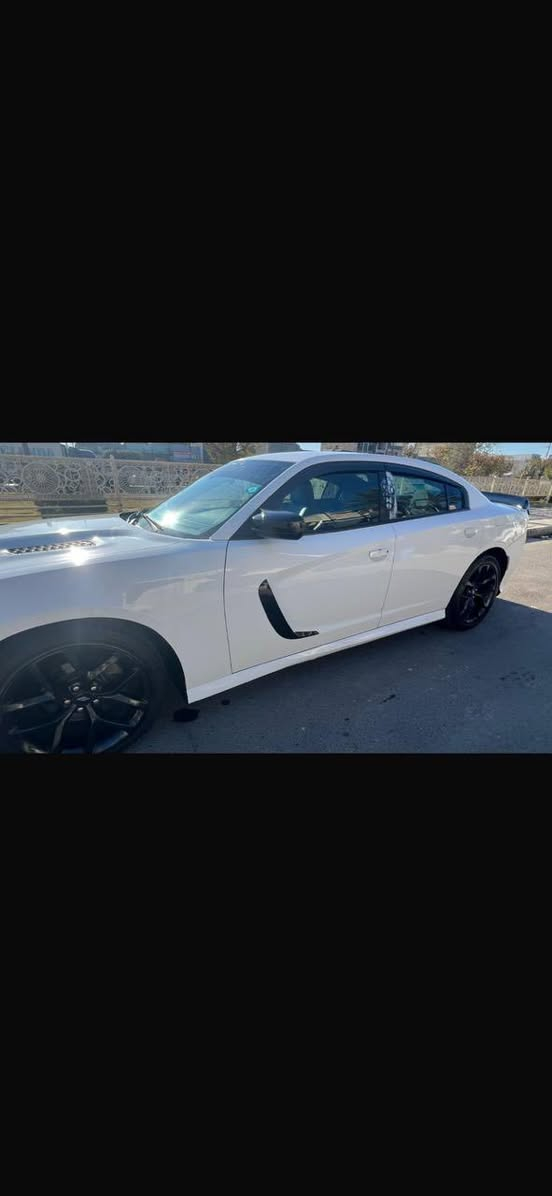 السلام عليكم جارجر ٢٠١٩ رقم بغداد دولي هزة جديدة سنوية لغاية ٢٠٣٠ گير مكينة حدادية تبريد تدفئ خير من الله مواصفات سيارة 
اس اكس تي 
شفتات
ستيرن 
كشنات كهربائية
حساسات خلفية 
ماشية ٨٠ مكان بغداد حي اور السعر ٢٠٥ الرقم ***********
