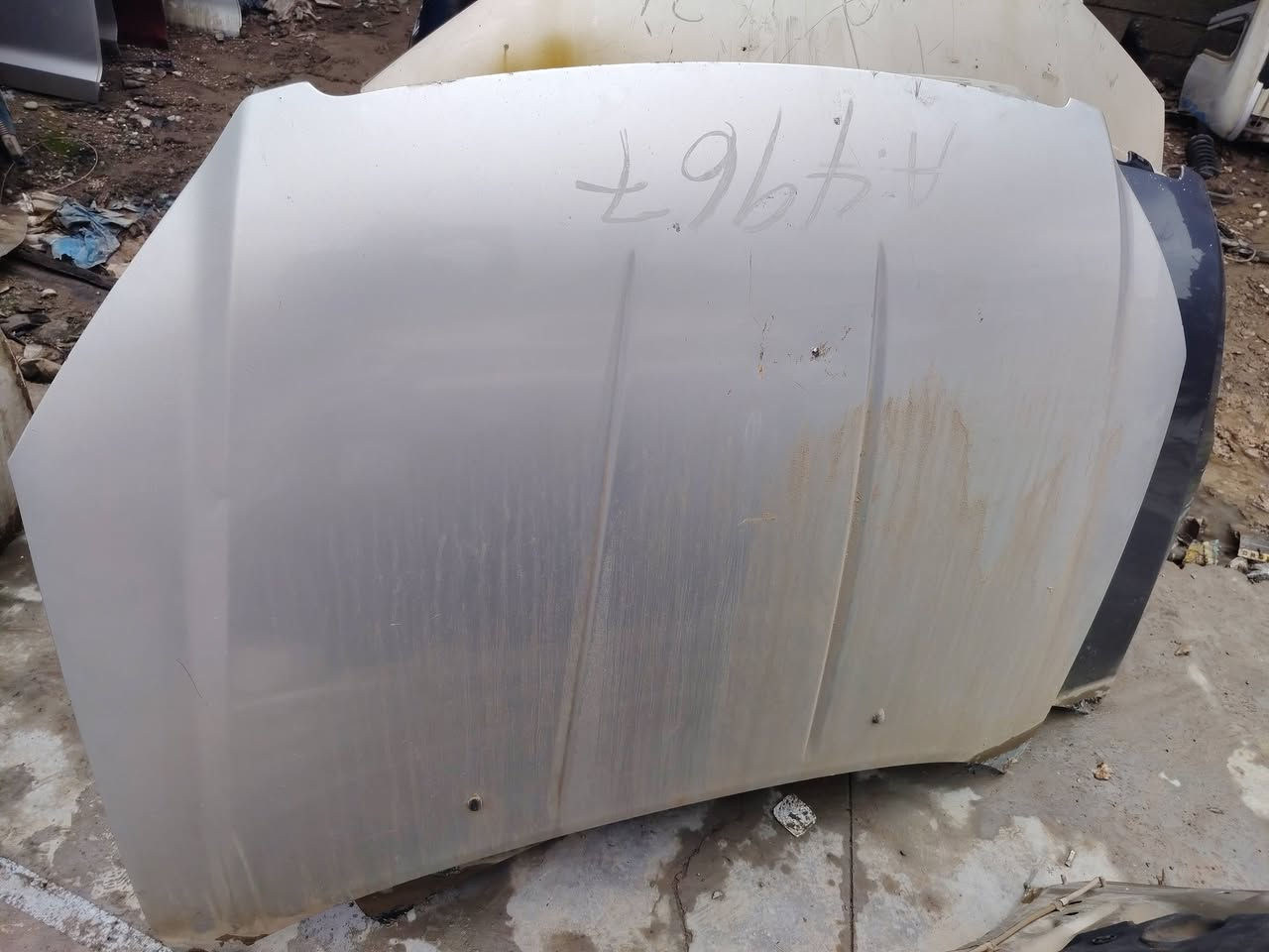 بوند التيما موديل 2006 وبوندات التيما 2009
الوان ذهبي وسلفر واسود للاستفسار الاتصال واتساب ***********
