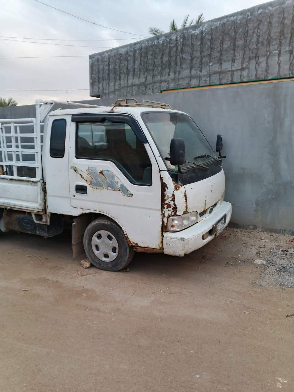 السلام عليكم كيا فونتيره موديل 1997 رقم بابل رقم شاصي شعار كمركي مثبت بلسنويه محرك مكفول من تبخير وتنقيص كير مكفول حداديه سياره شويه ارادلها ترتيب جماليه كهربائيات شغاله
بيها فطر بلقوطيه 
سياره جاهزه للعمل ماعدا باور ثكيل
السعر 39 وبي مجال قليل 
المكان حله/مركز المدينه
***********
