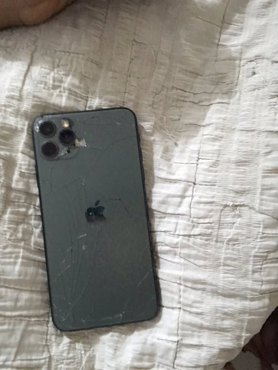 11 برو ماكس مقيد بلمالك يحتاج تخطي ابيع تفصيخ


**إذا كنت صاحب هذا الإعلان وتريد حذفه لأي سبب، رجاءا أرسل رسالة إلى الدعم الفني**