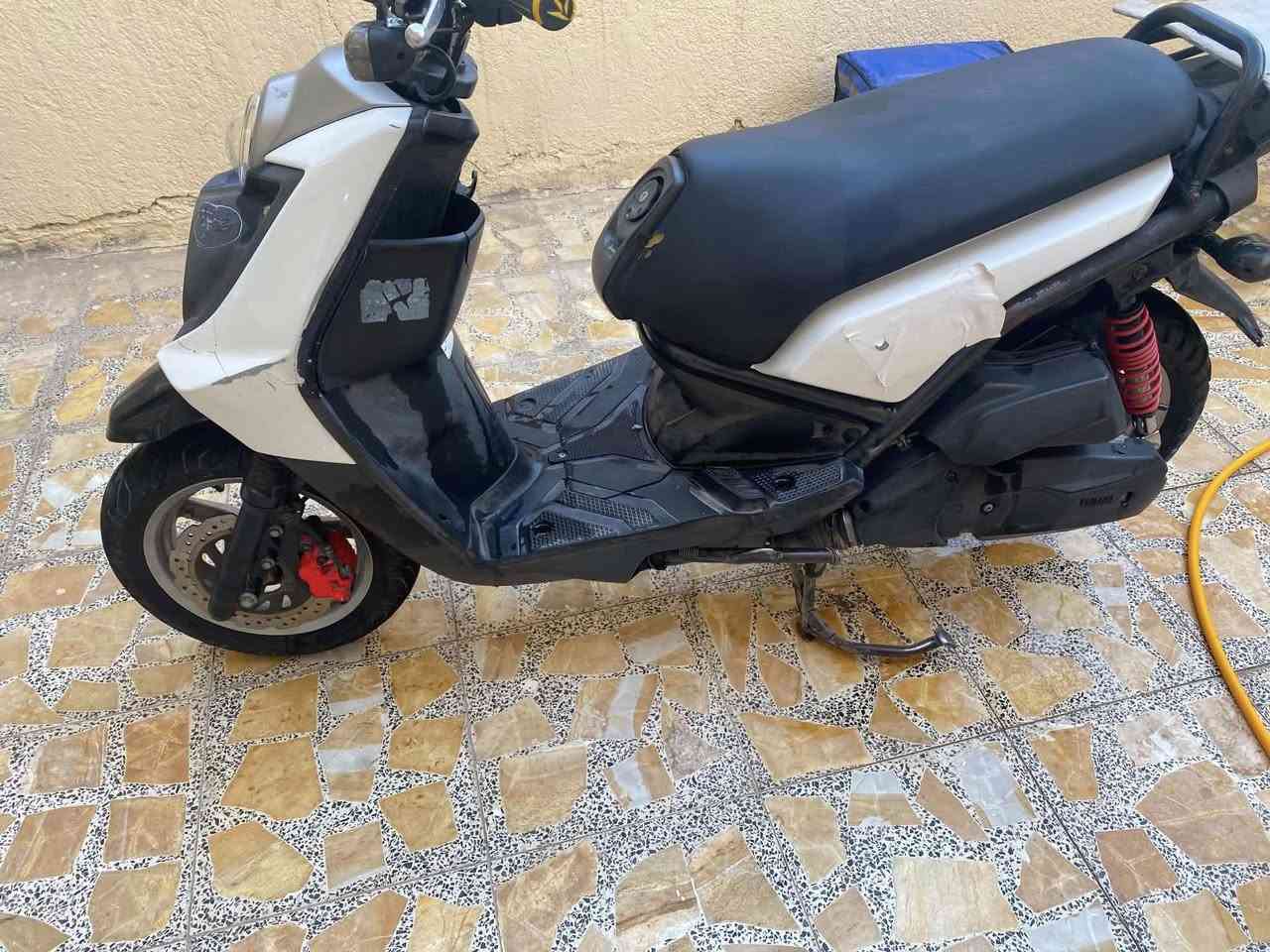 سكنس جبلي للبيع ملاح  فول
الدراجه وكيل بيها عقد مال دهن بشركه 
المكينه اطيك بيها كفاله شكد ماتريد
الدراجه كلها ختم واحد  
جيب وياك مصلح وتعال
السعر  1250 مليون وربع وبيها مجال حك الجيه
موجود رقمي ***********
