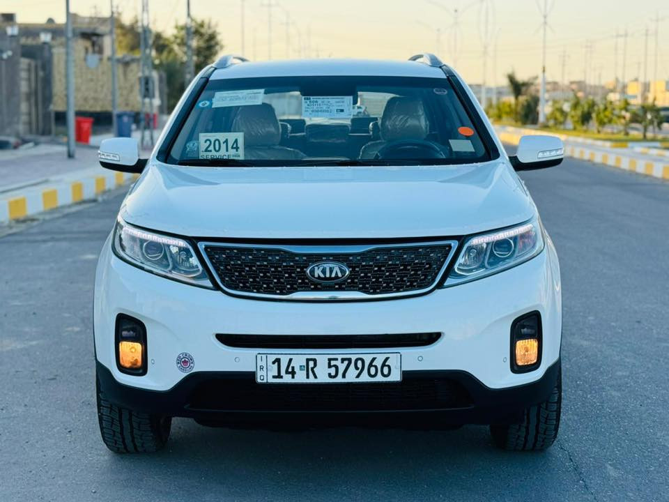 سورنتو 2014 رقم بصره الدولي 
خليجي محرك 4 سلندر 7 راكب 
بيها باب خلفي مرشوش  
شاشه كامره تحكمات لد امامي براجكتر 
إشاره بالمري السياره جديدة وجاهزه 
السعر (165) وبيها مجال
للاستفسار () ***********
