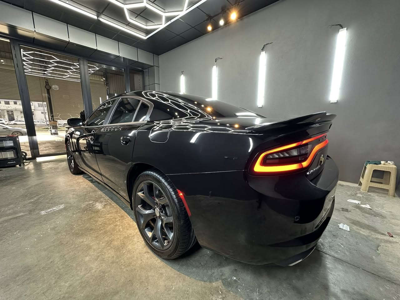 سلام عليكم
دوج جارجر

موديل ٢٠١٦

كلين تايتل

Sxt بلاس فوول فوول

كشنات حار و بارد 

شاشه كبير

فتحه كشن خزن 

فوول فوول

رقم و سنويه جديد رقم شمالي

بدون صبغ بي تعديل بارد خفيف

كير محرك شرط 

كشن جلد

سعر ٢١٨ بي مجال

سونر موجود

رقم موبايل واتس اب

***********
