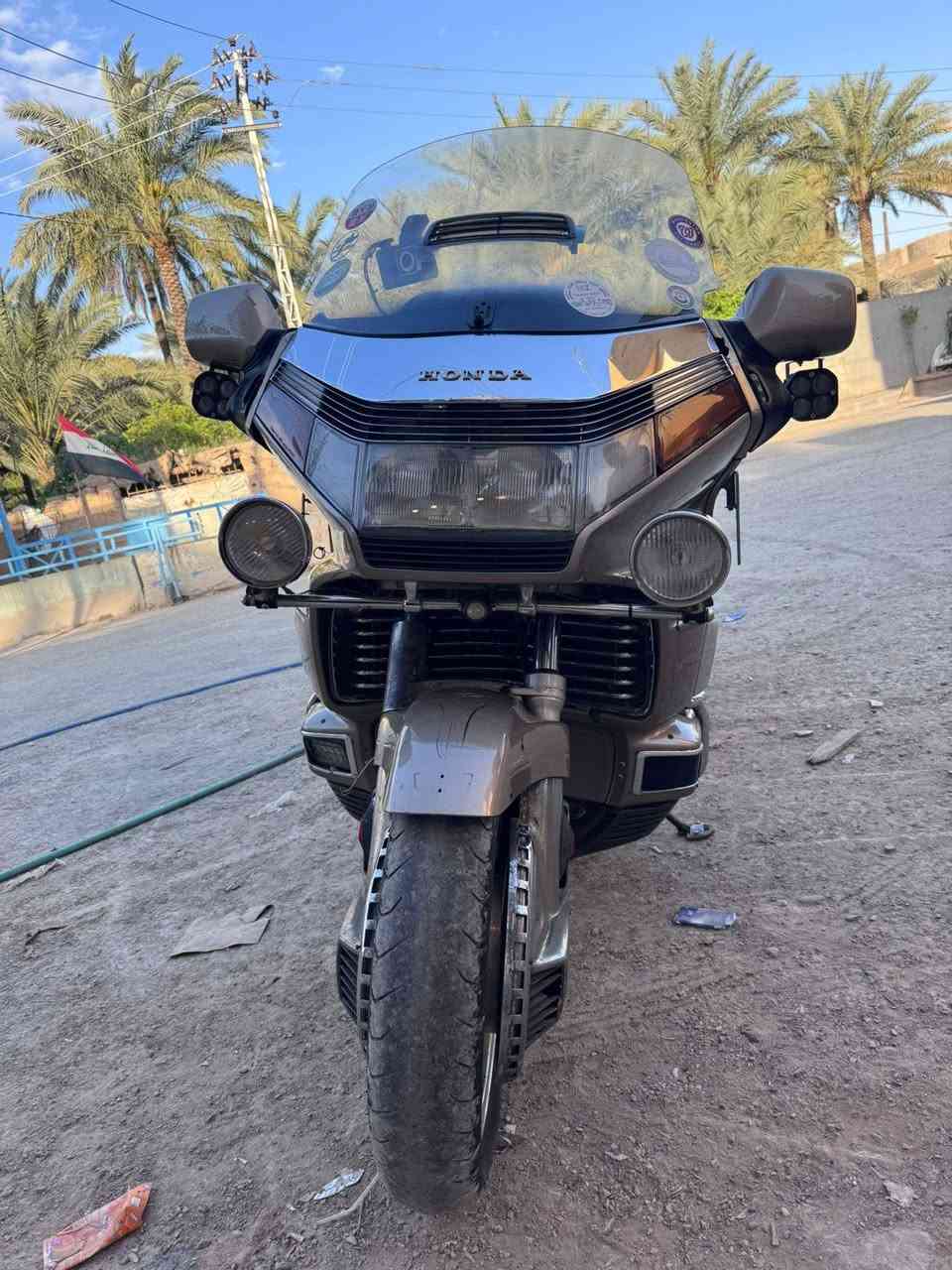 سلام وعليكم من رخصةالمدير كولدن للبيع موديل ٩٩ مسجلة ٨٩ دراجة كاملة رقم بغداد بأسمي شرط التحويل جك شغال بك شغال كهربايات شغالةمكان ديالى للاستفسار الاتصال على الرقم ***********
