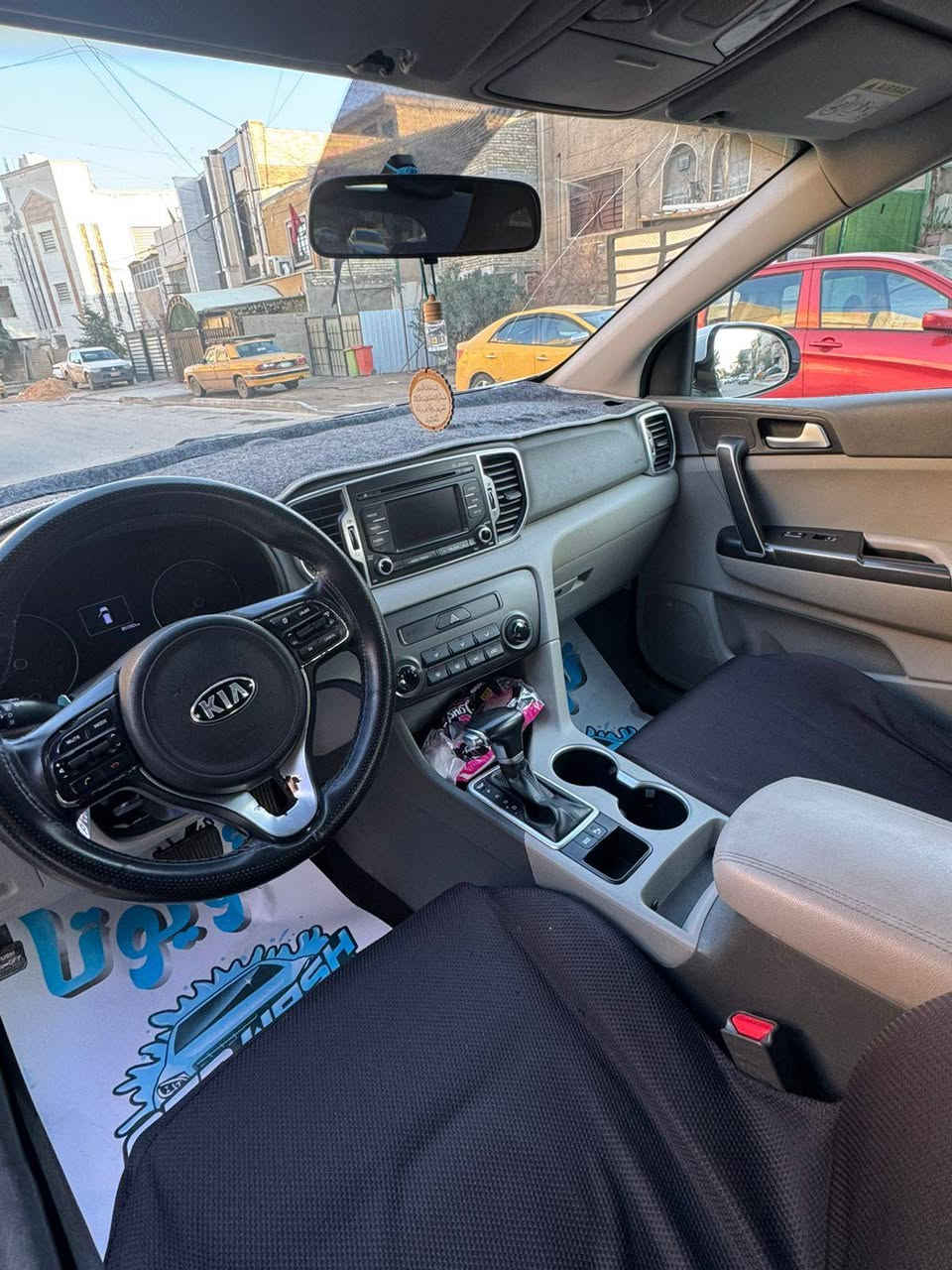 كيا سبورتج موديل 2017 بغداد ماشيه 85 كفالة لا ضربة ولا صبغ محرك 2000 السعر 180 وبيها مجال العنوان بغداد حي القاهره ‏ ‪***********‬‏
