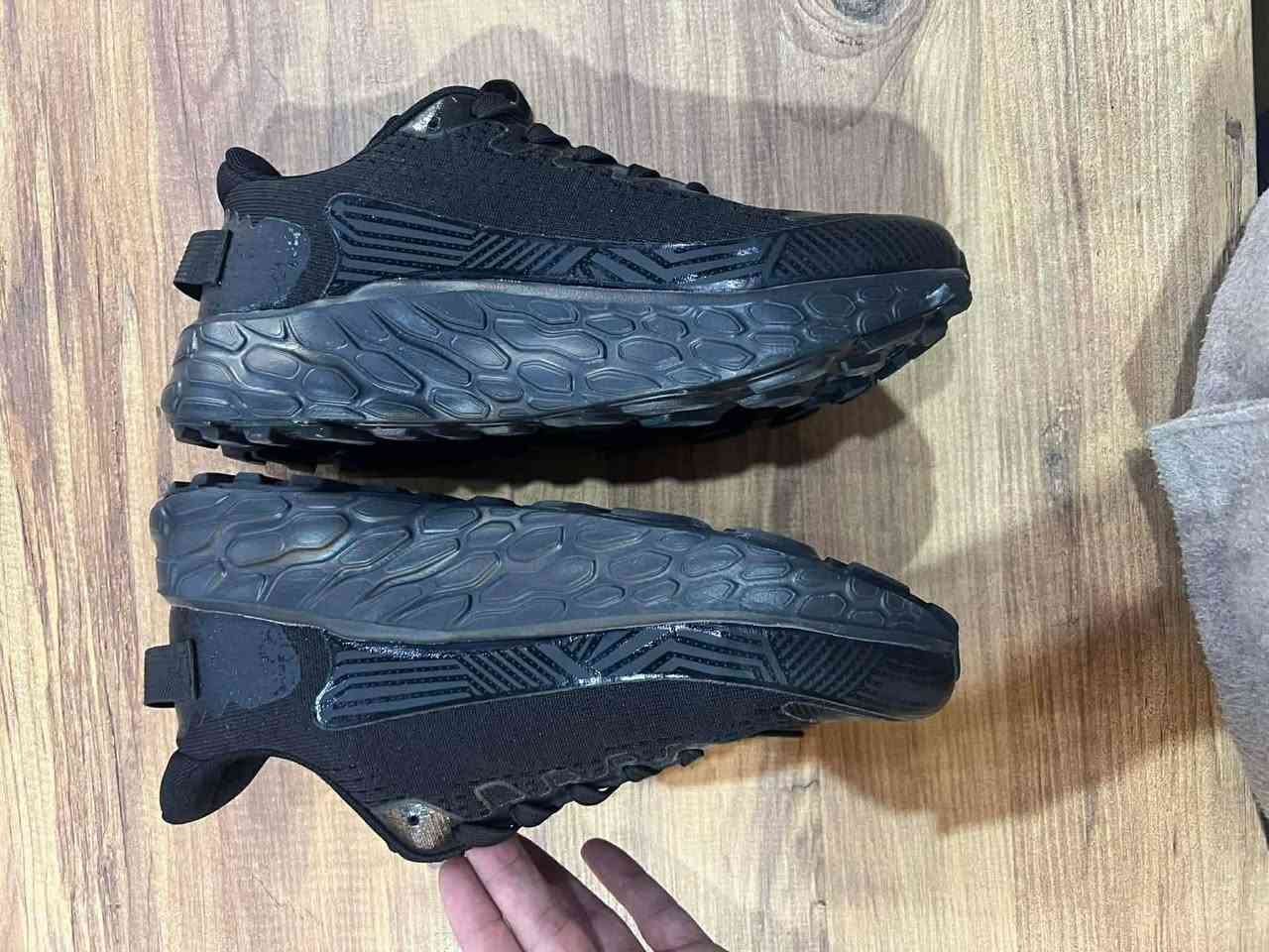 قطعة على 25 الف على اول تم قبل ما يطلع مندوب
ثنينهم قياس 44 
توصيل 5


**إذا كنت صاحب هذا الإعلان وتريد حذفه لأي سبب، رجاءا أرسل رسالة إلى الدعم الفني**