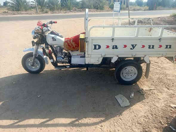 البيع موديل 15 وراق كامله محرك كارتون مكان شطره اسعر مليون 700 وبيهى مجال غير متواجد  عل فيس ***********
