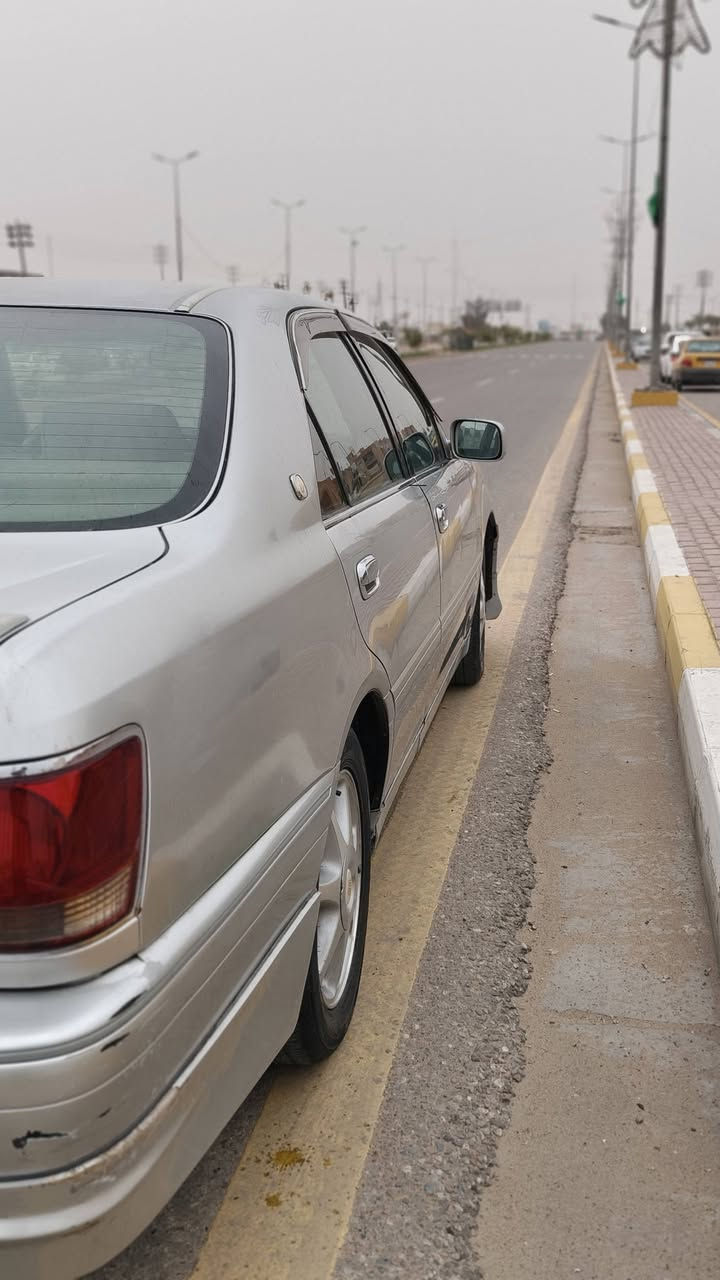 سلام عليكم متاح ملكه 2008 سياره بيه مكينه ففتي ثنين ونص شرط معدل وبطنش وشلعه سياره 4دكم فول بك لايت ابو عيون  ويل نجمه اصليه مو تجاري سياره رقم بغداد صدامي سياره كرستال مكان سياره كربلاء ‏‪***********‬‏    ***********
