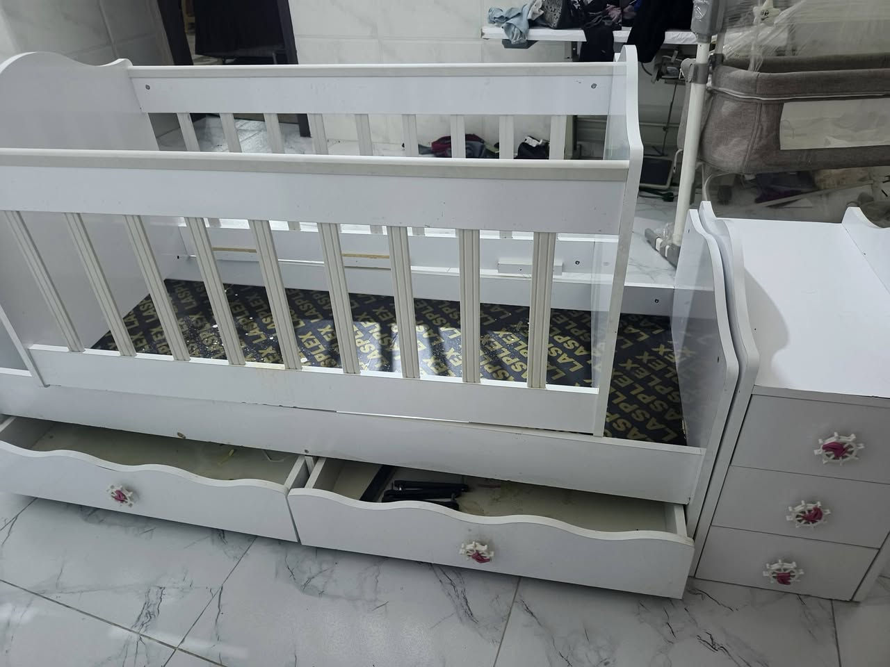 كاروك هزاز على الكهرباء سعره 70 الف وجرباية طفل للبيع سعر 60 الف


**إذا كنت صاحب هذا الإعلان وتريد حذفه لأي سبب، رجاءا أرسل رسالة إلى الدعم الفني**