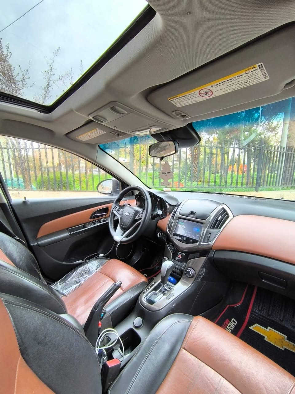 عربي 
للبیع فقط 
Cruz LT 

کروز  خليجي
مــــــــودی / 2016
مواصفات/ كاميرة ، سليت حساس ، بصمة ، رادار ، كشن جلد ، فول
محرك / V.4 اربع سلندر
محرك 1.8 مفتوح 
ایرباك سيستم ،دواخل شوية بدانة 
جامرلغ و بنيت صبغ و نصف باب صبغ
155 ألف كم ماشي 
سنوية و رقم جديد 

سعر   (( 8100 $  ))
 
عنوان اربیل ،

کــــــوردی
تەنها فرۆشتن بە نقد 
Cruz LT 
کرووز خەلیجی 
مـــۆدێل / ٢٠١٦
مواسفات /  شاشە,کامیرە، حەساس،کوشین جلد ، بەسمە ، ڕادار 
مەکینە/V.6 چوار پستۆن 
 مەکینەی ١.٨ کراوەتەوە 
 ئێڕباگ سیستەم کراوە ، تۆزێک بەدەنەی گرتووە
بۆنیت و چامرلغ سبوغ
نیو دەرگای سبوغ 
١٥٥ هەزار  کم چووە
ژمارە و سەنەوی نوێیە 

نـــــــرخ  (($ ٨١٠٠  )) 

ناونیشان هەولێر أربيل, العراق


**إذا كنت صاحب هذا الإعلان وتريد حذفه لأي سبب، رجاءا أرسل رسالة إلى الدعم الفني**