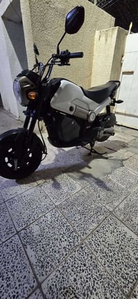 هوندا • ياباني • ماشيه ٤٠٠٠