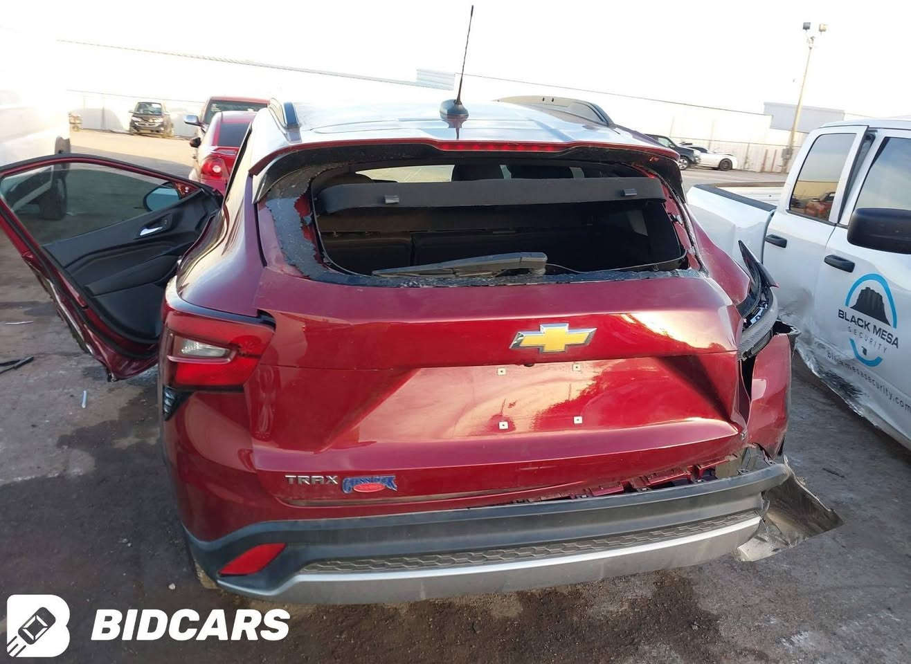 السلام عليكم تراكس 2025 للبيع واصل دبي بدون تصليح 39 ورقة 
للاستفسار اتصل
***********
***********
زورنا النجف الاشرف شارع جامعة _ سلام مجاور سكن للعقار
