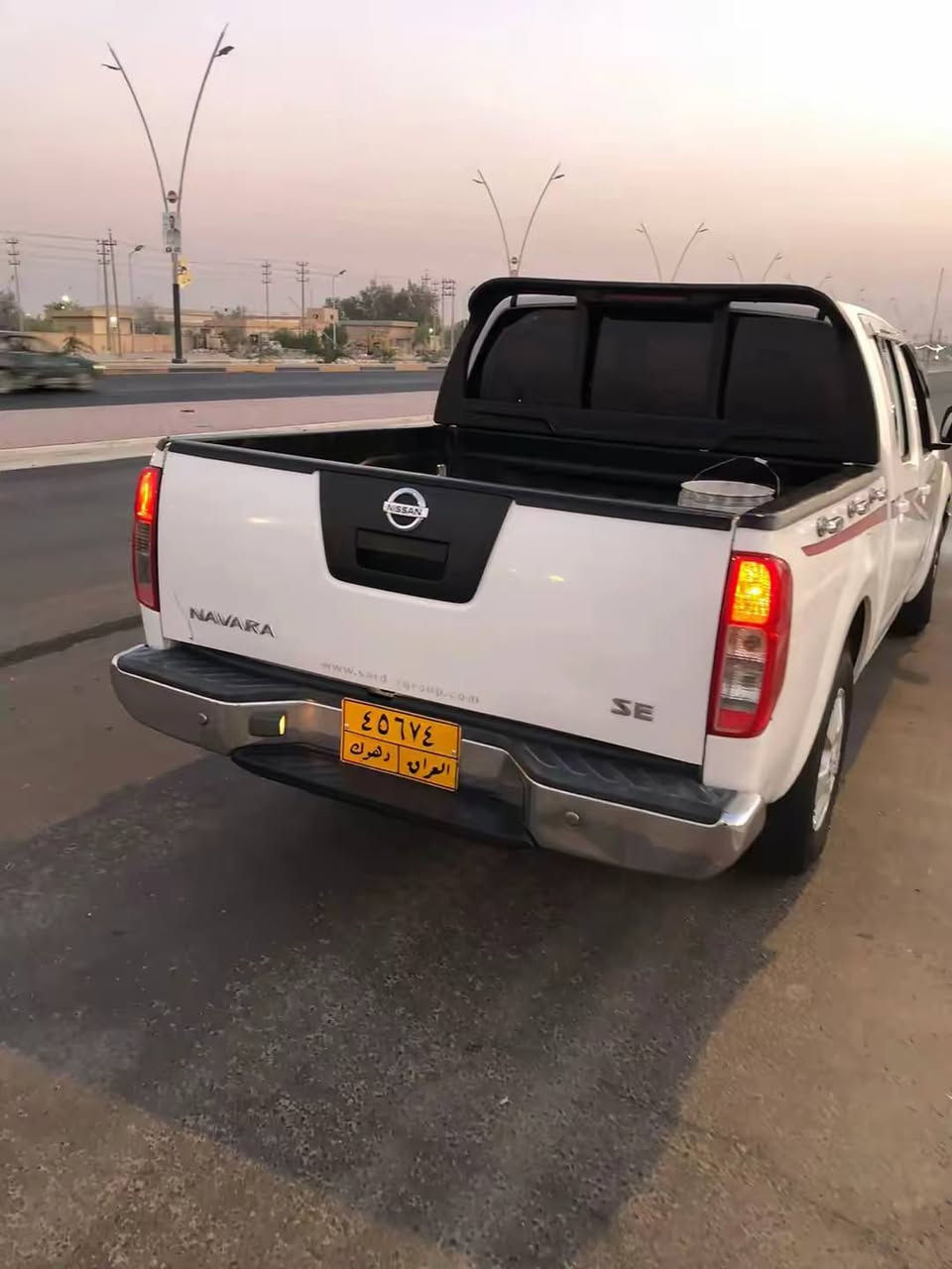 سلام عليكم للبيع نيفاره 2012كفاله من الفتح وتبديل وضربه وصبغ تبريد شغال تخم تاير تريد تحويل تريد وكاله مكان بصره زبيرسعر105وبيها مجال رقم ***********
