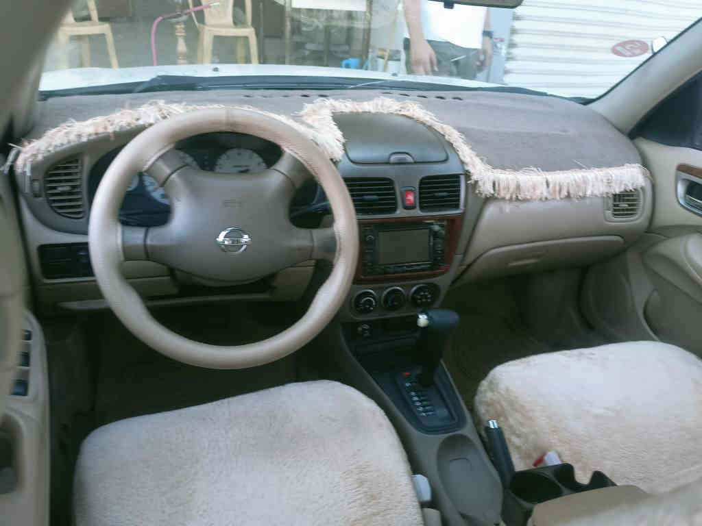 نيسان صني 2012 كير اوتوماتيك 
رقم سليمانية سنوية جديد لحد2030
وارد ياباني
محرك18ابيض  كير اوتوماتيك 
بيها تبديل بطانة وشاصي وتعديل بدنة 
 بيها بطاقة بانزين 
سيارة بيها قطعتين بونيد وجاملغ امامي 
فحص صونار موجود بصورة 
السعر87$ورقة وبيها مجال
مكان دوز خورماتو
*********** طوز
