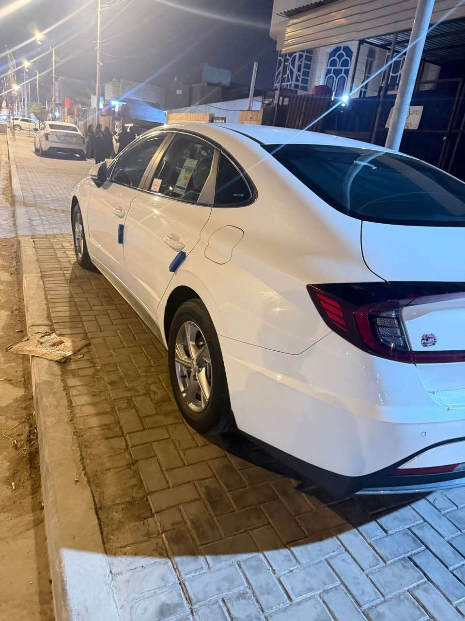 السلام عليكم للبيع هيونداي سوناته 
مديل 2023مواصفات عادية 
سياره كفاله عامه عله وضع الشركه 
جديده كارتون ماشي 40الف
رقم اربيل بسم شركه سعر 195

*********** السلمان, المثنى
