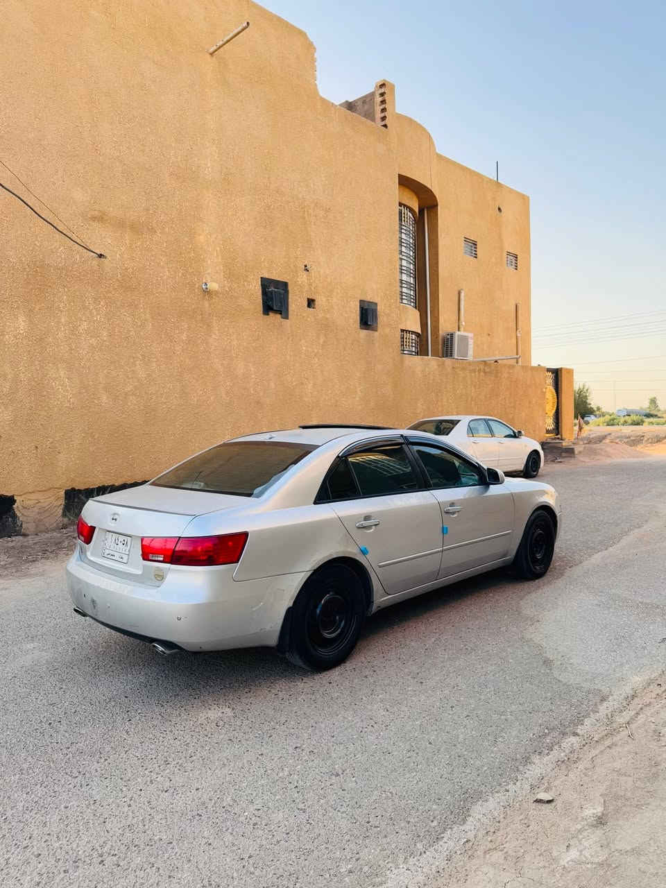 سلام عليكم سوناتا مقدس 2008فول مواصفات1/1كير ومحرك وحدادية كفالة تخم تاير جديد تبريد ثلج 🧊كلش جديده دوشمة جديدة السيارة مكفولة من الضربة والتبديل بيها مكانات صبغ ابيعك حزام 
السعر83وبيها مجال
الاتصال***********
مامتوفر بلخاص👆👆
مكاني بغداد الكاظميه
مواصفات 
فتحه سلايت
شاشة
كامرة
حساسات
