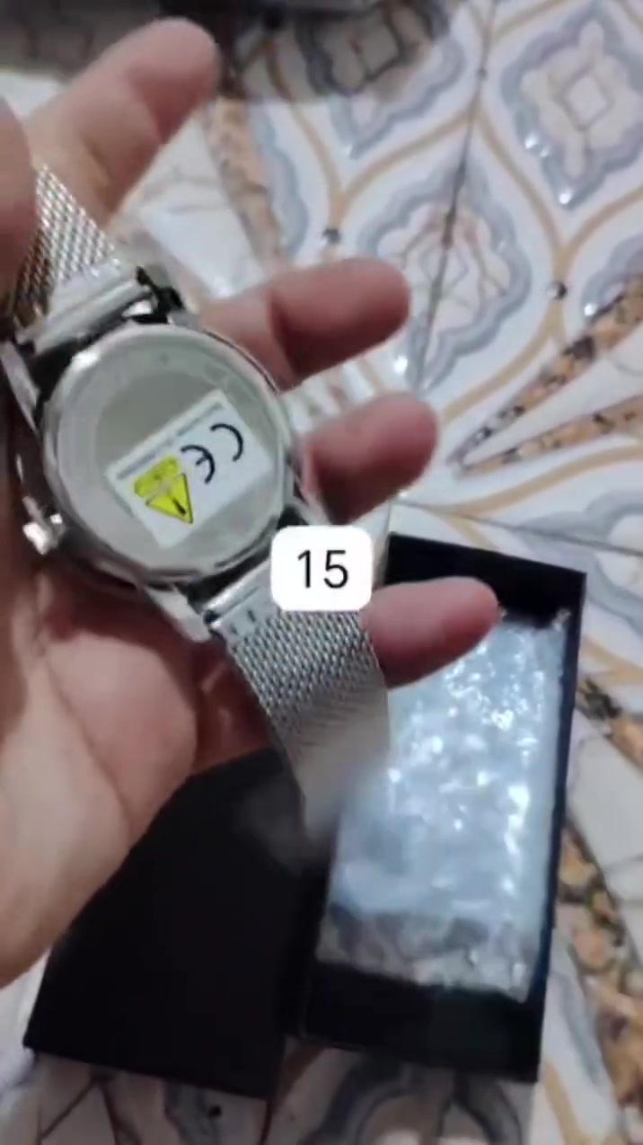 ساعات قطع من الخارج ماركه مكانهن زبير متوفر توصيل


**إذا كنت صاحب هذا الإعلان وتريد حذفه لأي سبب، رجاءا أرسل رسالة إلى الدعم الفني**