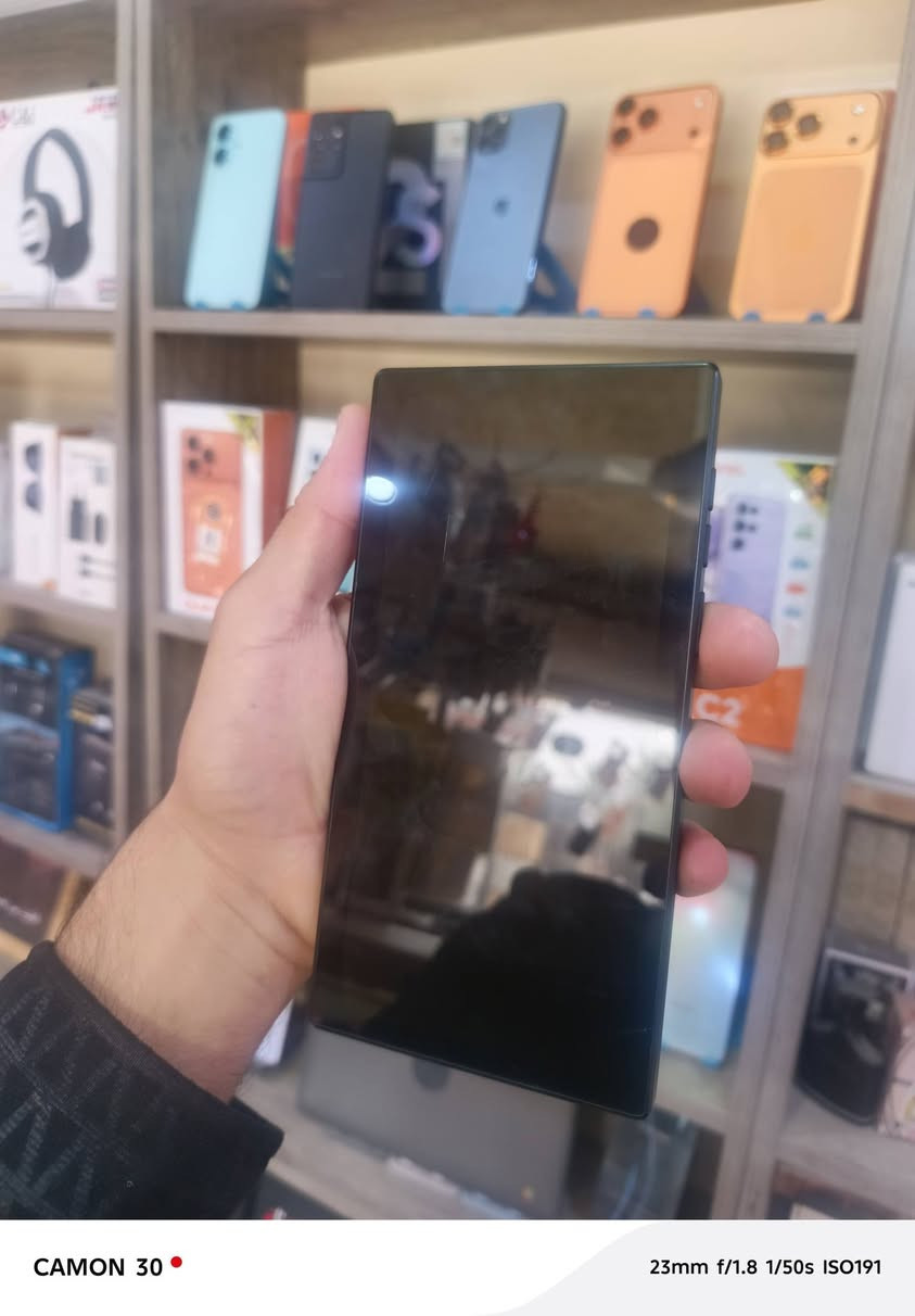 جهاز اوربي يشغل ببجي 90 فريم و راح يجي تحديث يشغل 120 فريم جهاز بمعالج قوي مخصص للالعاب لا يدعم سيمكارت و جهاز تفاصيله مخصص للالعاب جهاز قوي يحتوي على ٨ سماعات  و شاشه جبيره
  الجهاز معروض 275 الف وبي مجال للشراي


**إذا كنت صاحب هذا الإعلان وتريد حذفه لأي سبب، رجاءا أرسل رسالة إلى الدعم الفني**