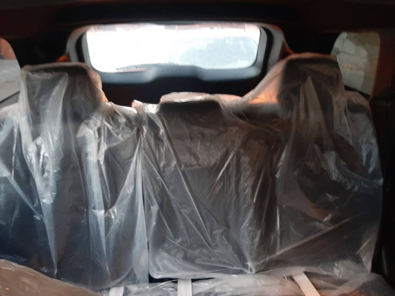 جيب كراند شيروكي موديل ٢٠٢١ امريكي ترايل هوك للبيع السعر ٢٣٠ ورقه الحادث موضح بالصور وبيه خمس قطع صبغ وبيه مجال حك الجيه بغداد الدوره *********** والمواصفات مال ترايل هوك معروفه واحد علة واحد السياره جكات
