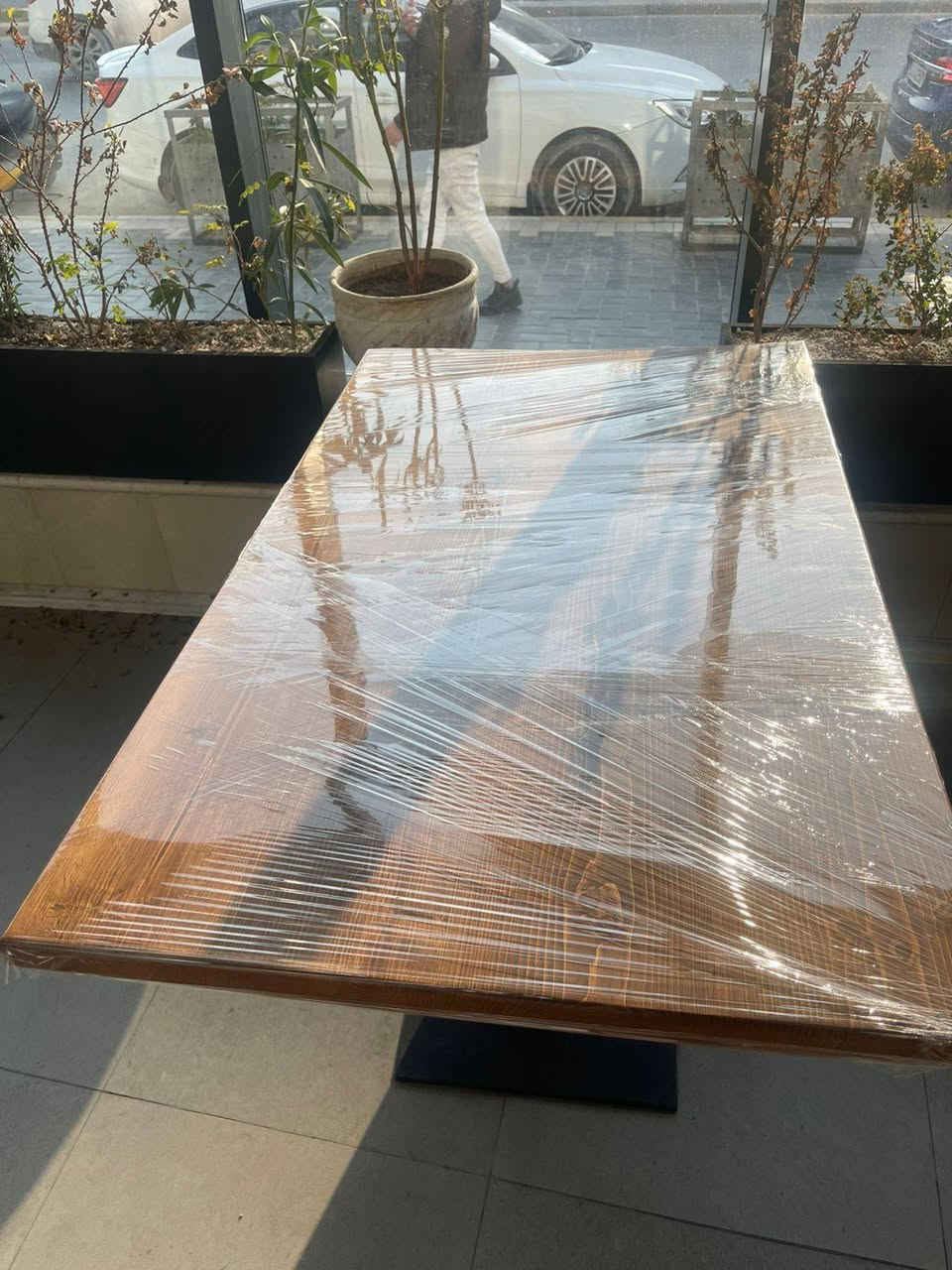 السلام عليكم من رخصة الادمن ميوزة للبيع العدد 16 ثلاثة احجام
الصغير 75
الوسط 100
الكبير 150
خشب طبيعي وحديد ثقيل نظافة 100٪ استعمال قليل 
للاستفسار الاتصال على الرقم ***********
